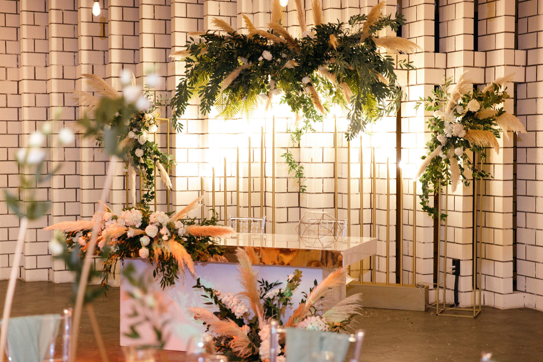 Виктор и Виктория