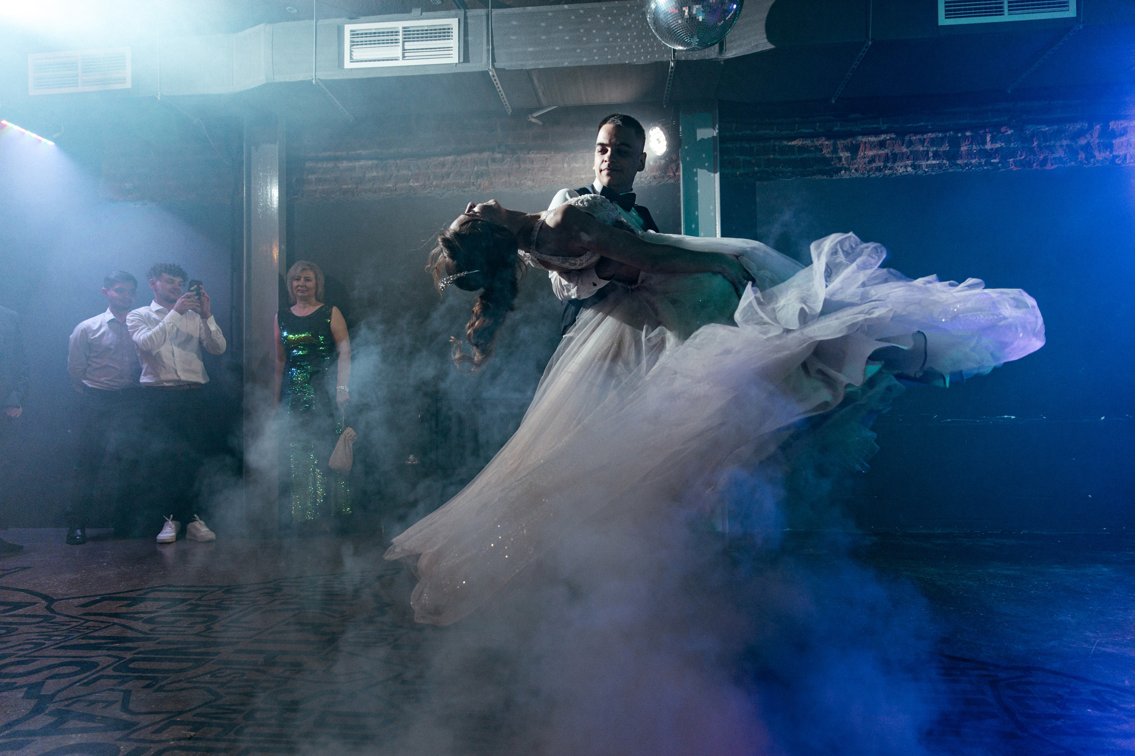 Виктор и Виктория