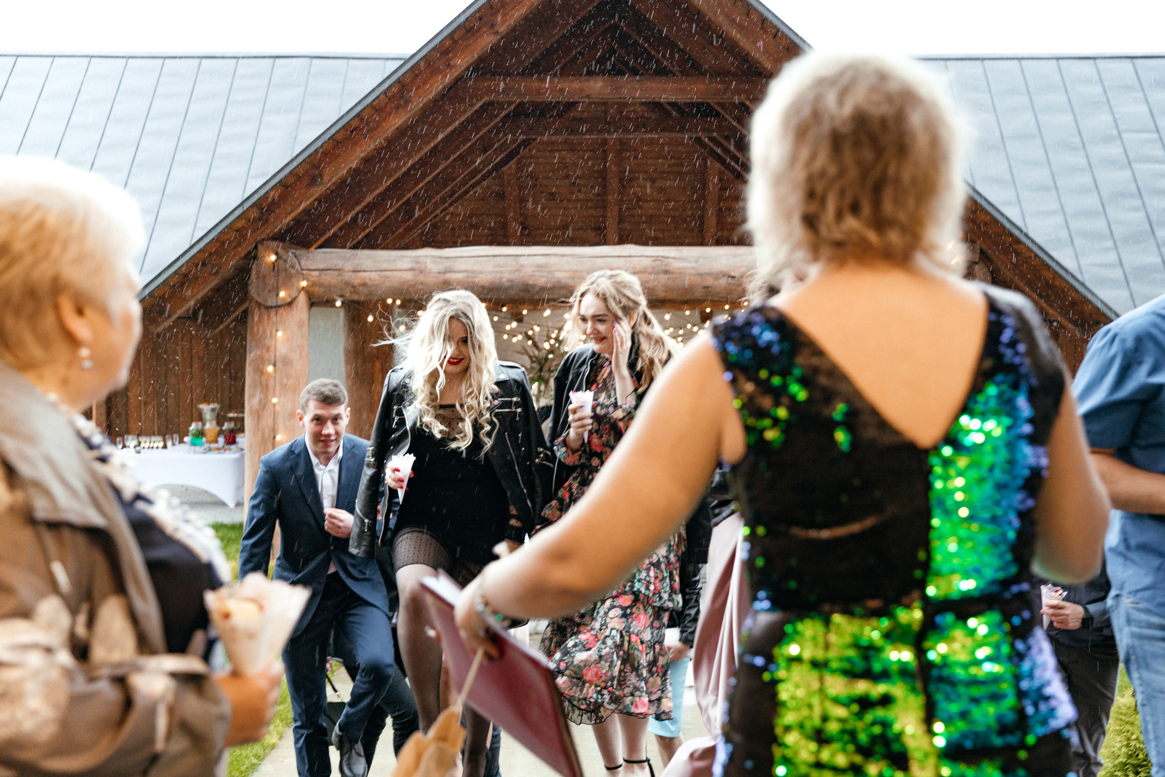 Виктор и Виктория