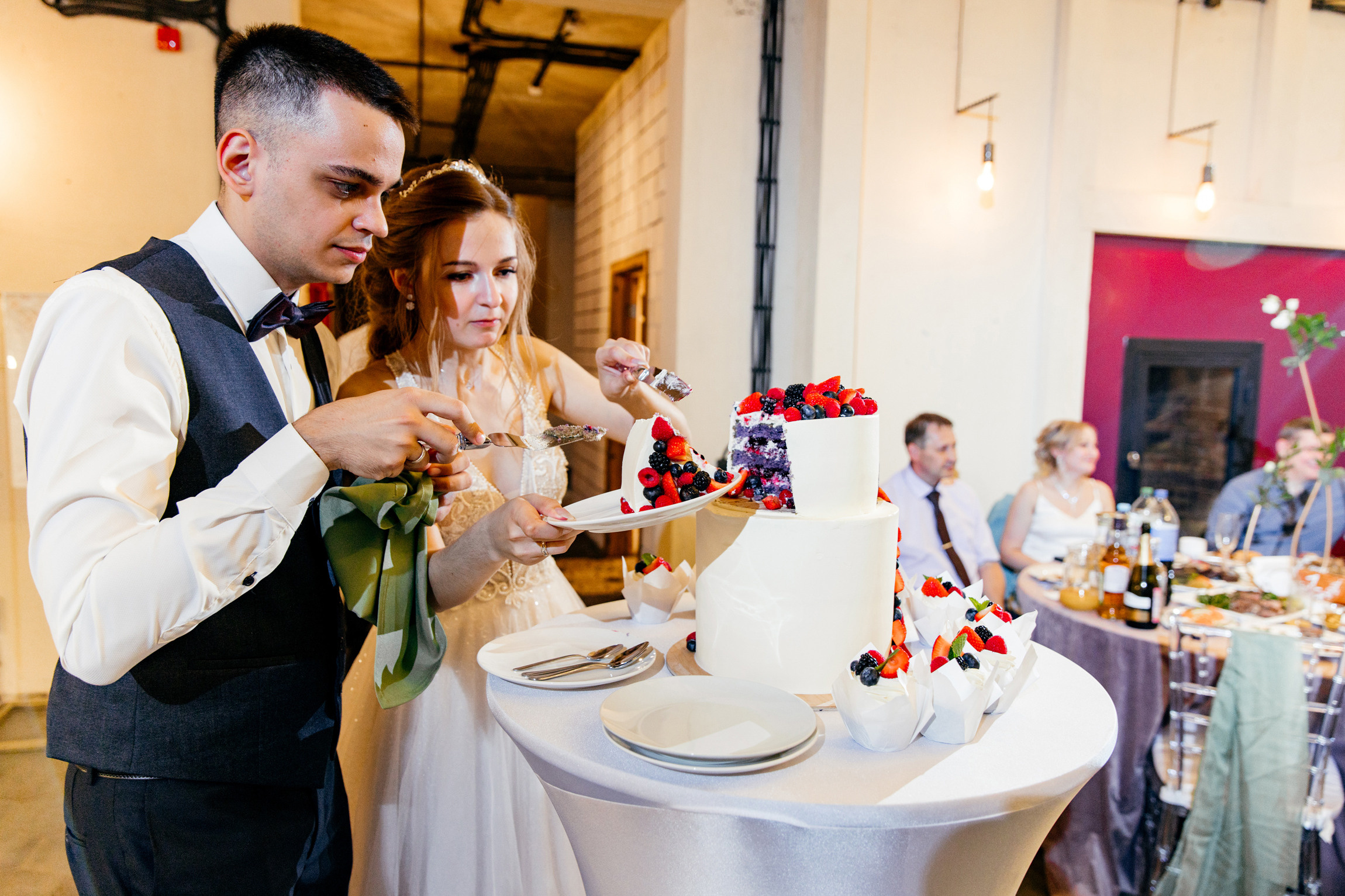 Виктор и Виктория