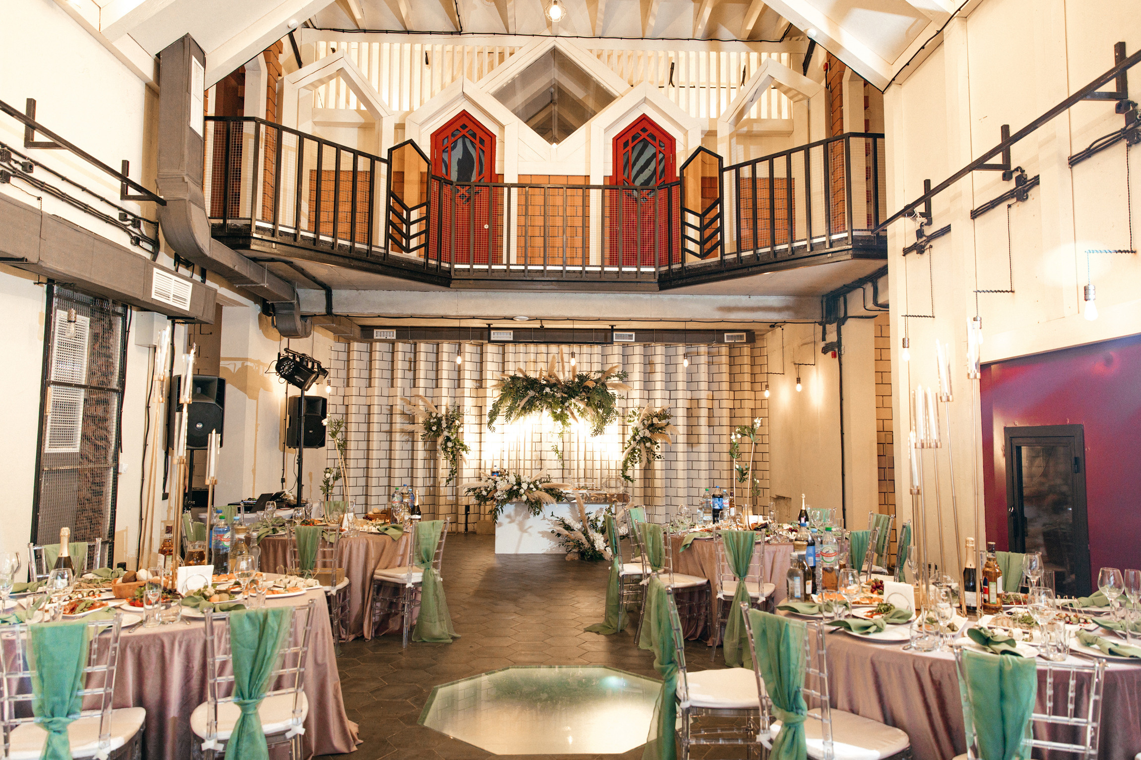 Виктор и Виктория