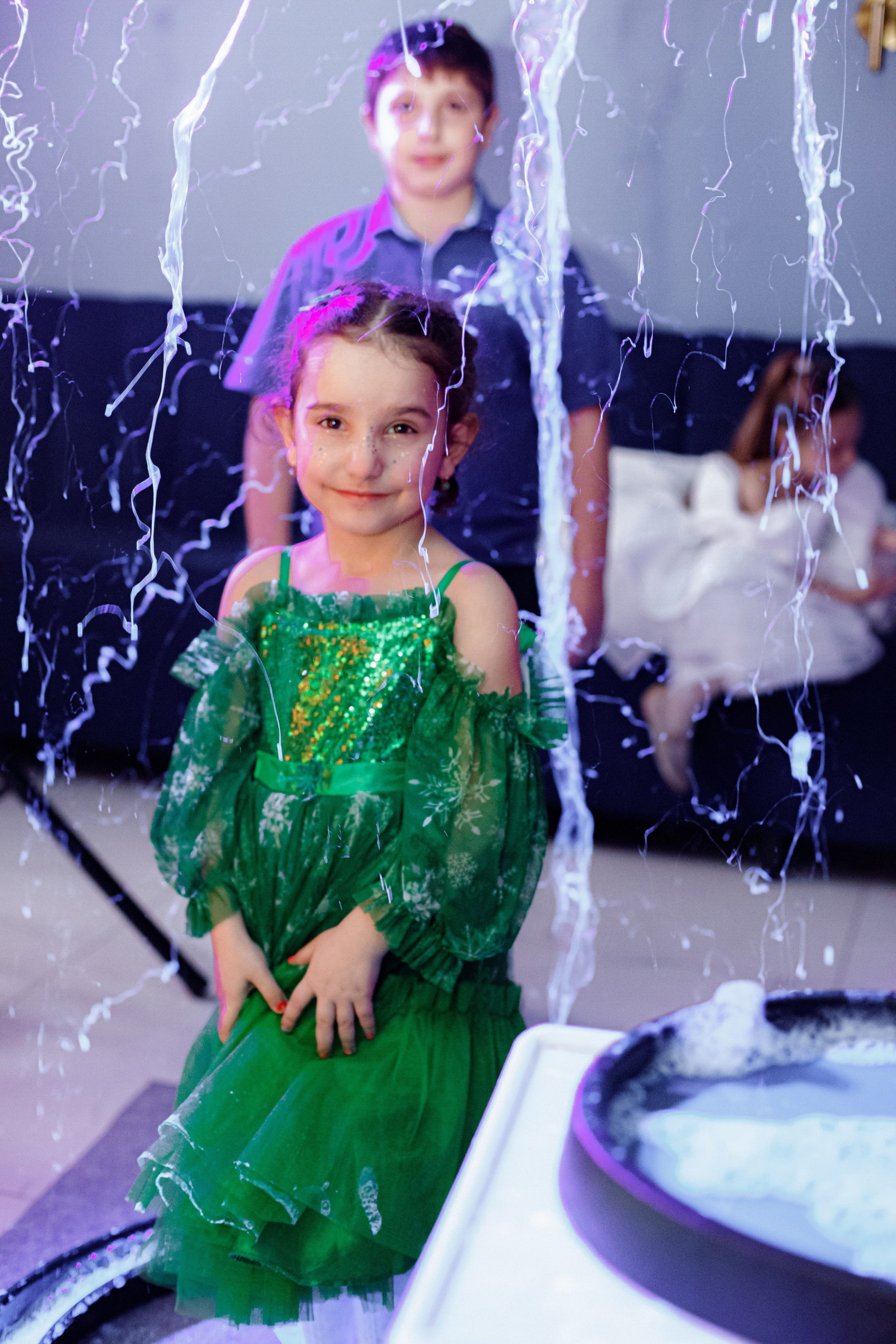 ASIA'S BIRTHDAY PARTY. Photokarish