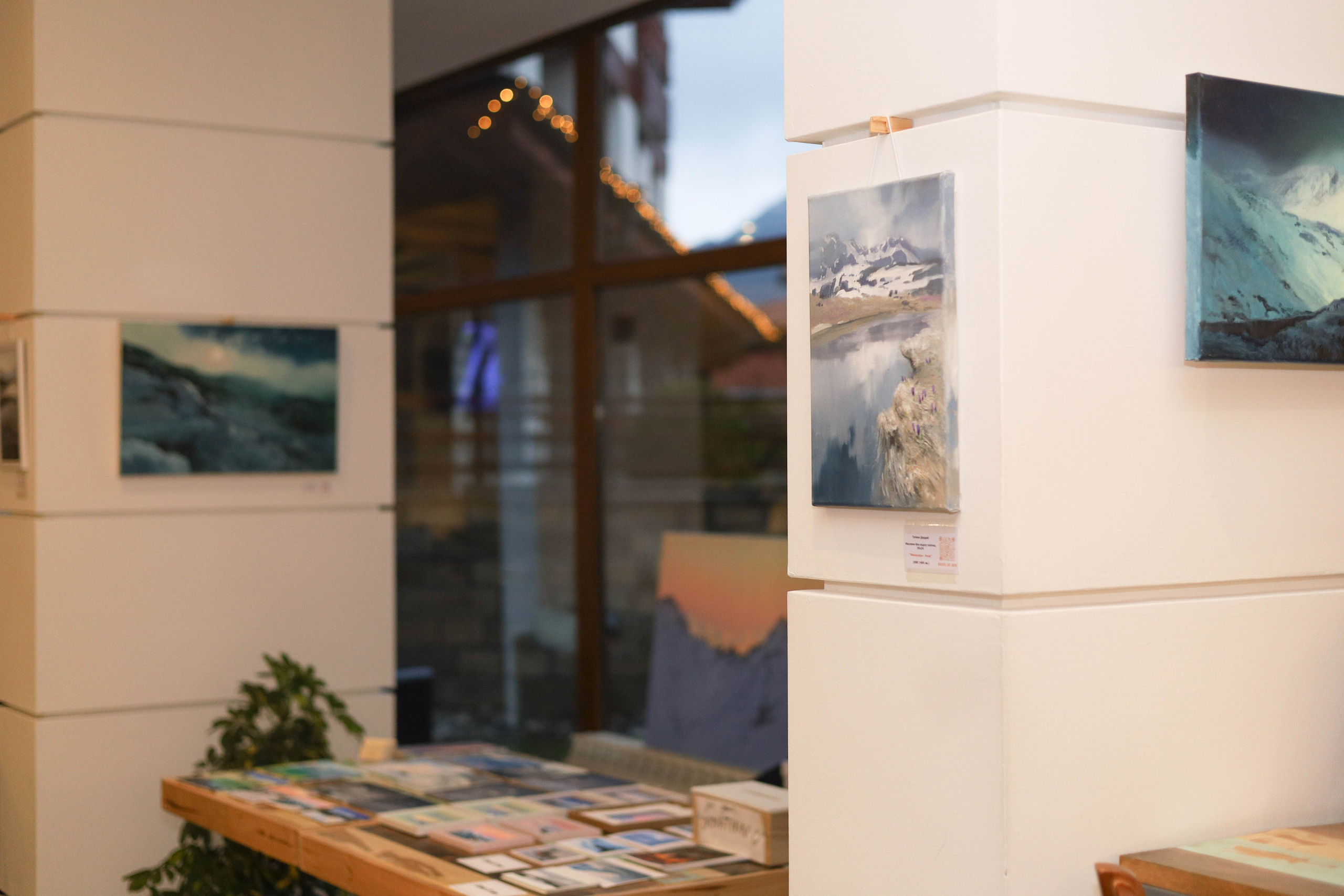 Изложба на Татьяна Дердей. Лариса Богомолова. Фотограф. Видеограф. Болгария