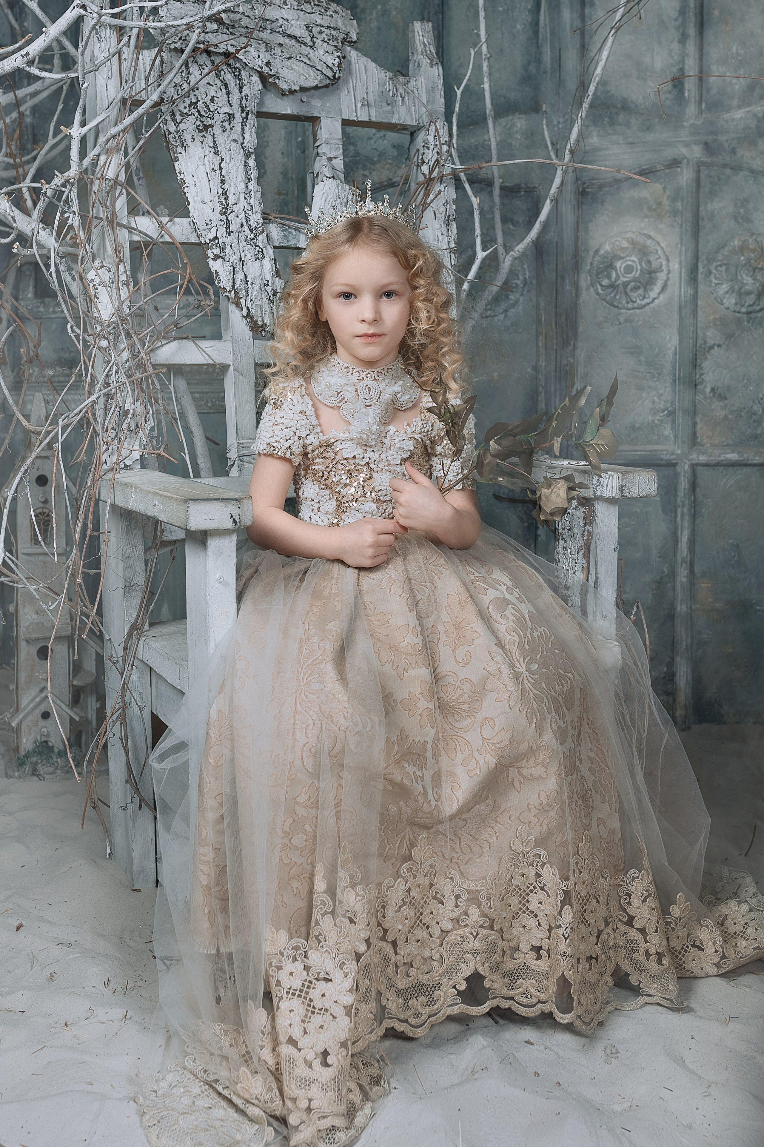 Сказочная фотосессия в студии в Москве. Актерское и модельное портфолио. Фотограф в Москве Екатерина Коломеец