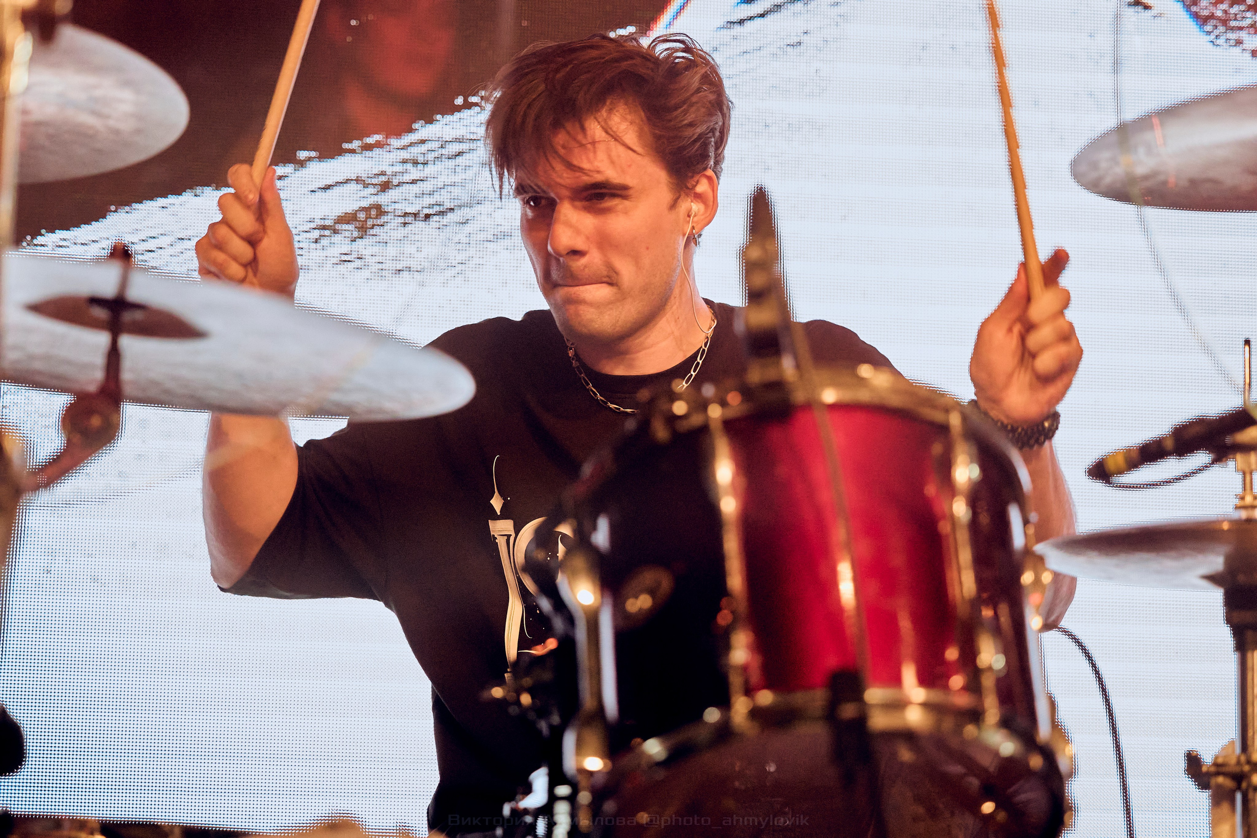 26.06.2024 iOstra 16 Тонн. Виктория Ахмылова. Фотограф в Москве