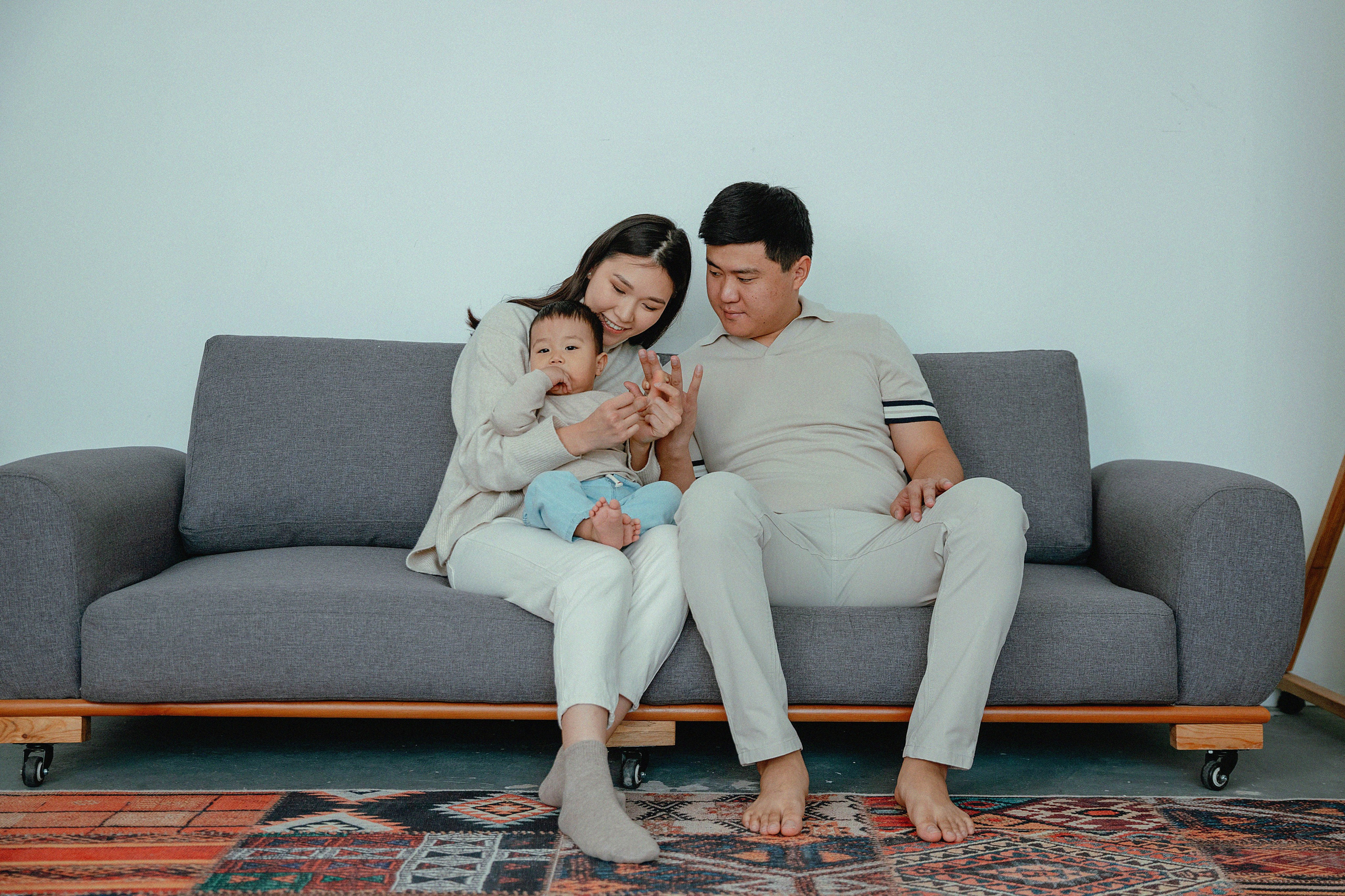 Семейная фотосессия в фотостудии Umai. Свадебный, семейный и портретный фотограф в Алматы, Костанай