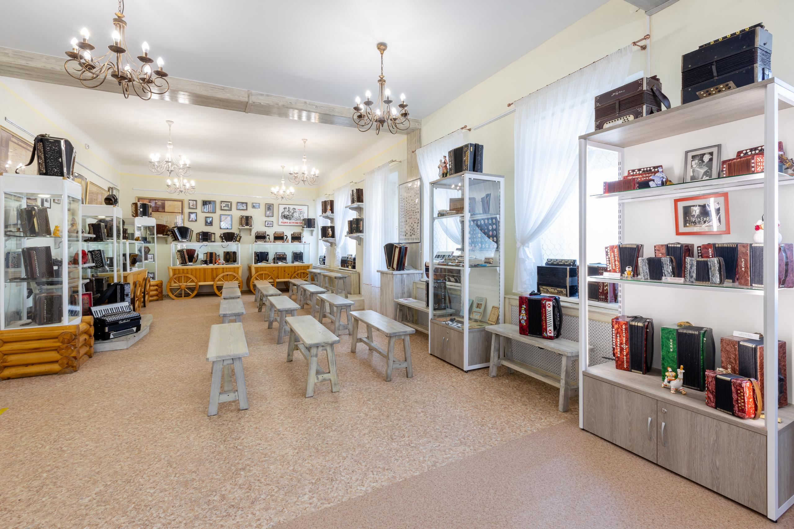 Музей Гармони Деда Филимона в г. Тула. Фотограф в Туле Крупский АнДРей. Фотостудия «КАДР71» в Туле