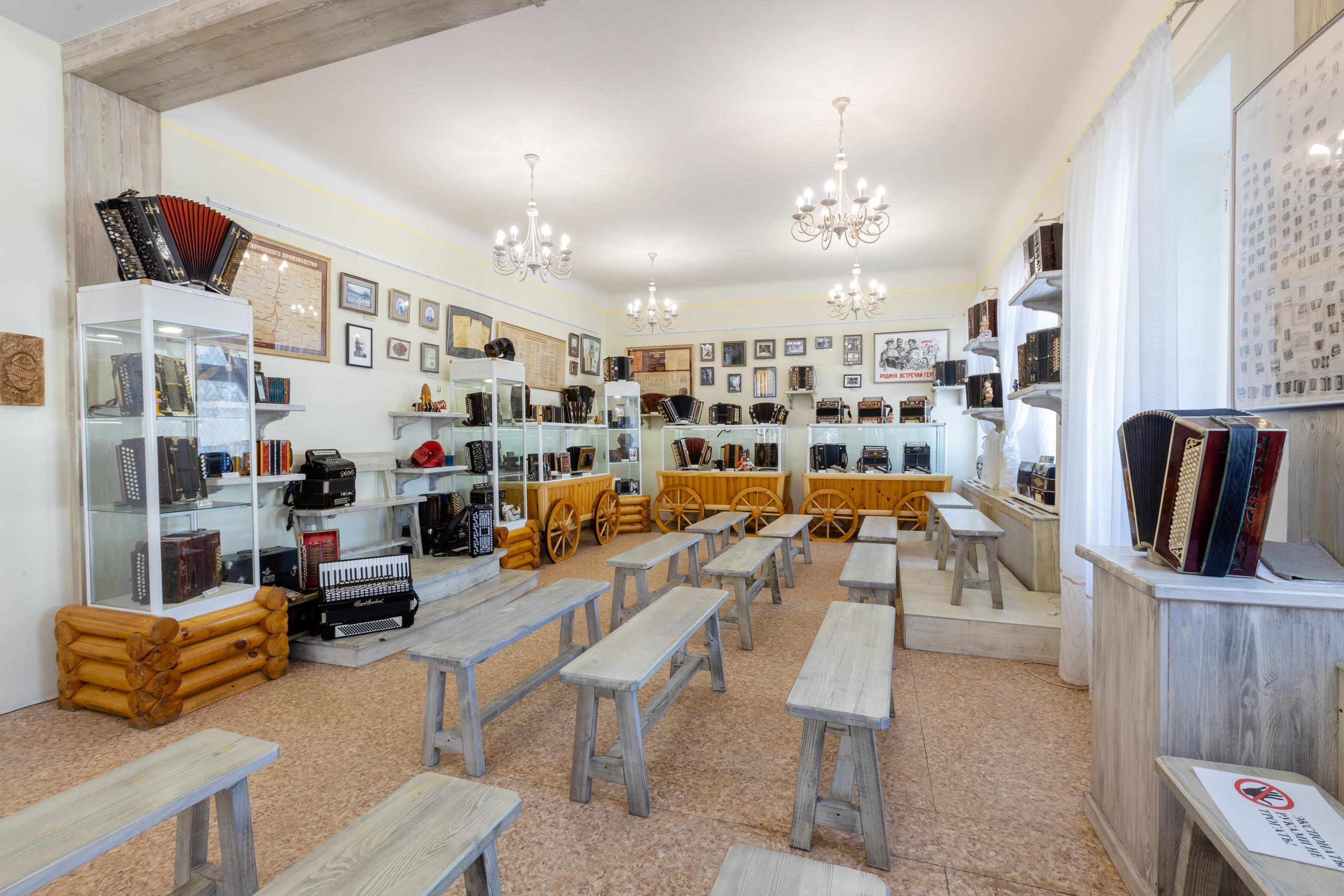 Музей Гармони Деда Филимона в г. Тула. Фотограф в Туле Крупский АнДРей. Фотостудия «КАДР71» в Туле