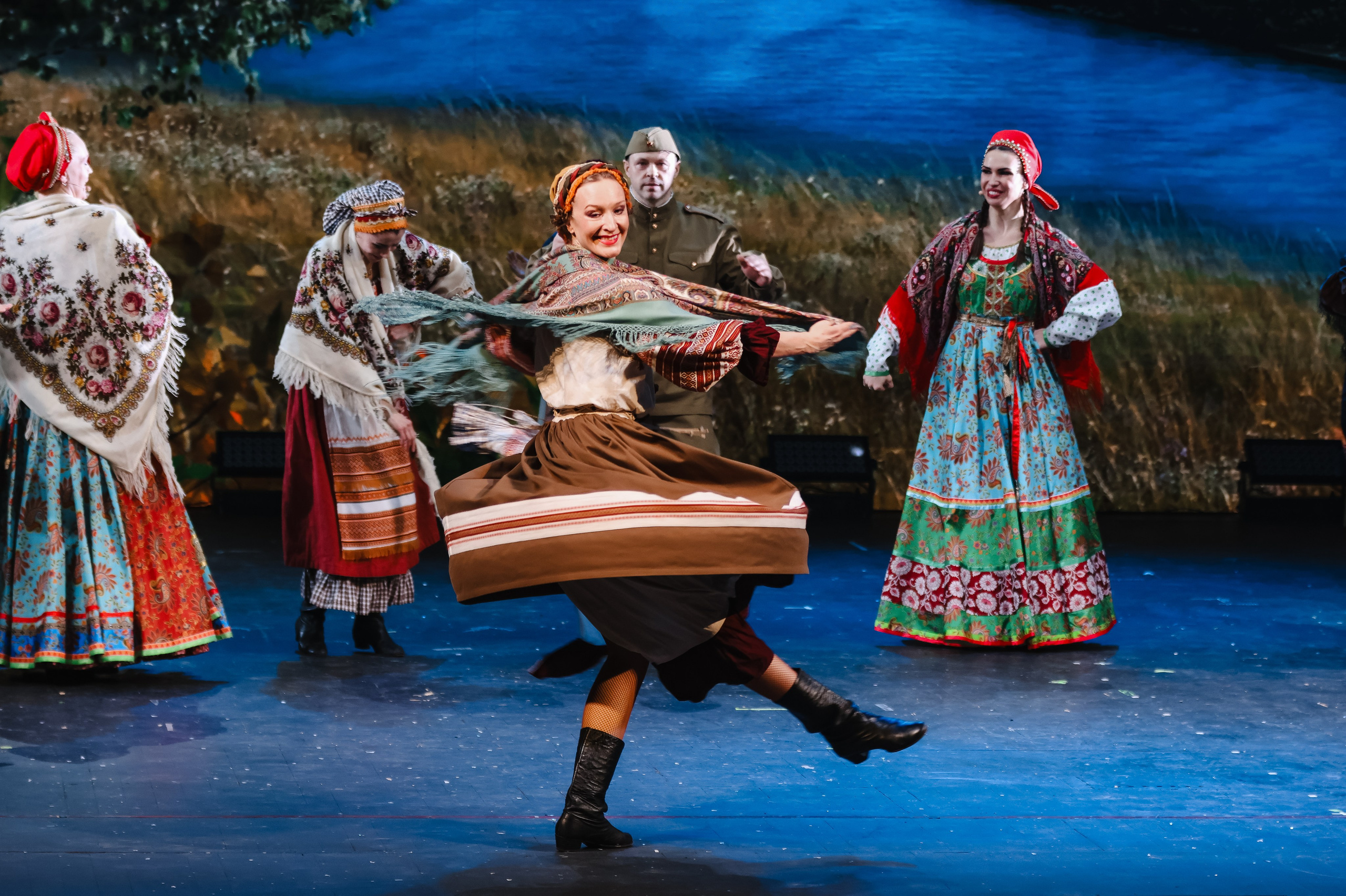 Василий Теркин, театр «Русская песня». Фотограф Ольга Махалова — Санкт-Петербург, Москва, Нижний Новгород