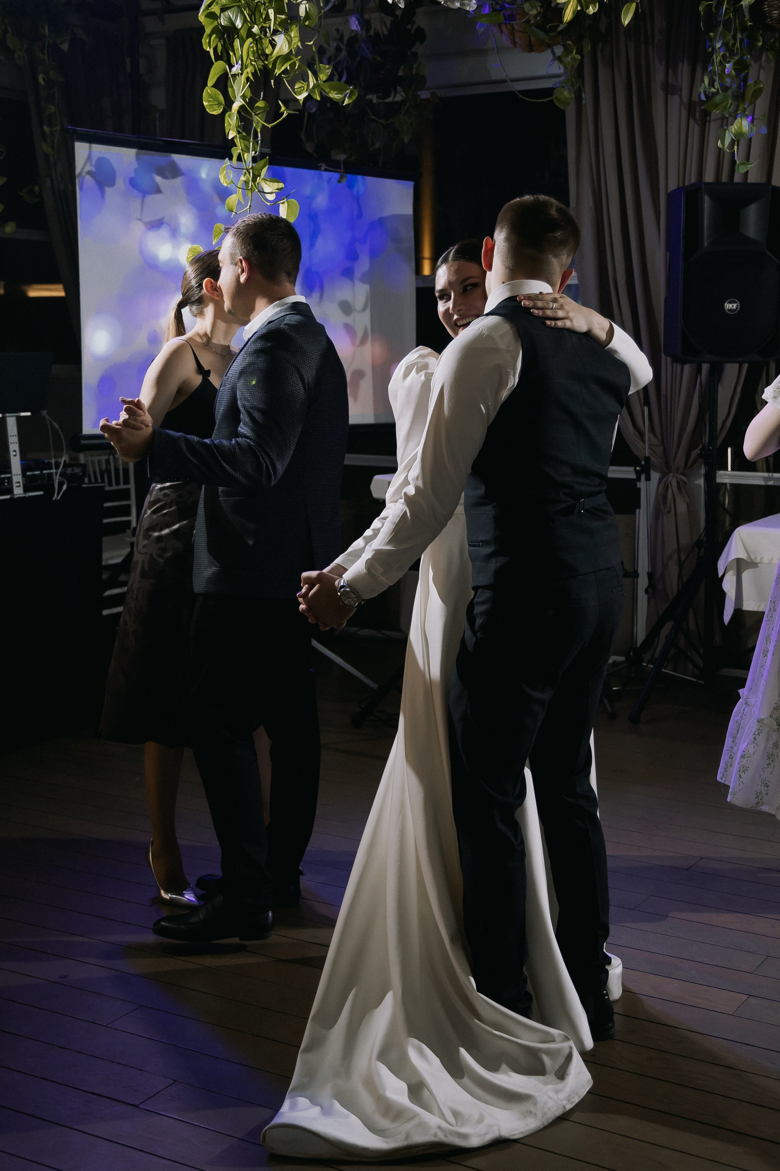 Яна и Святослав. Свадебный день. Свадебная фотография. Арина Рубах