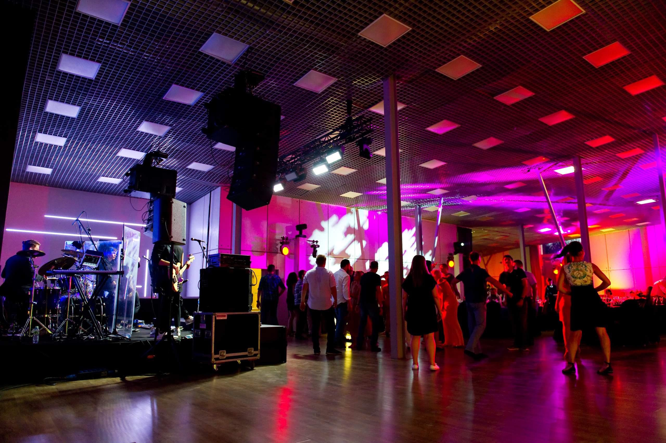 Летний корпоратив-тимбилдинг SVARGO. Репортажный фотограф и видеограф Слава Думчев. Тимбилдинги, отчетники, корпоративы