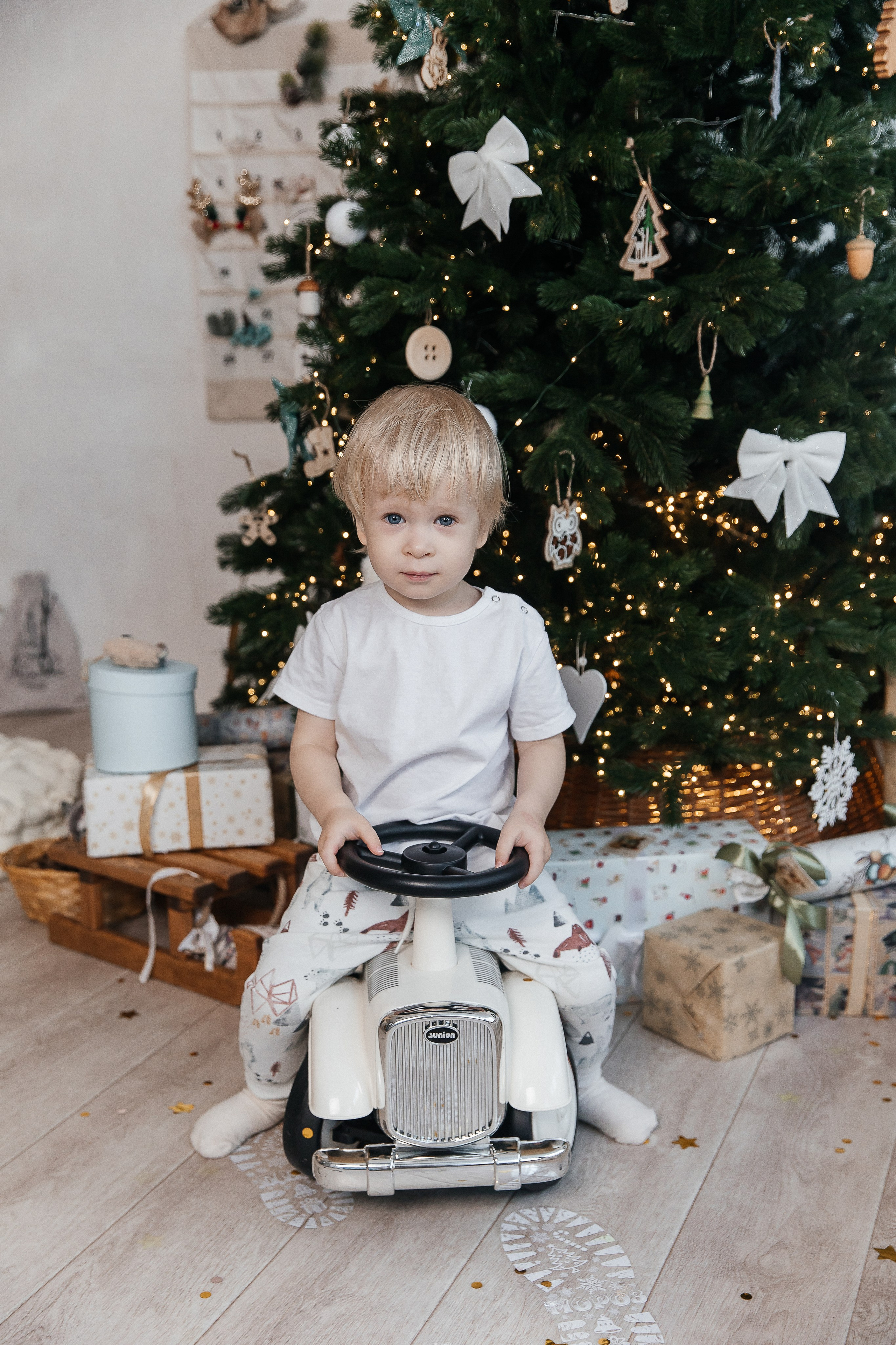 Фотосессия 2 в 1:новый год и день рождения 🎂🎄