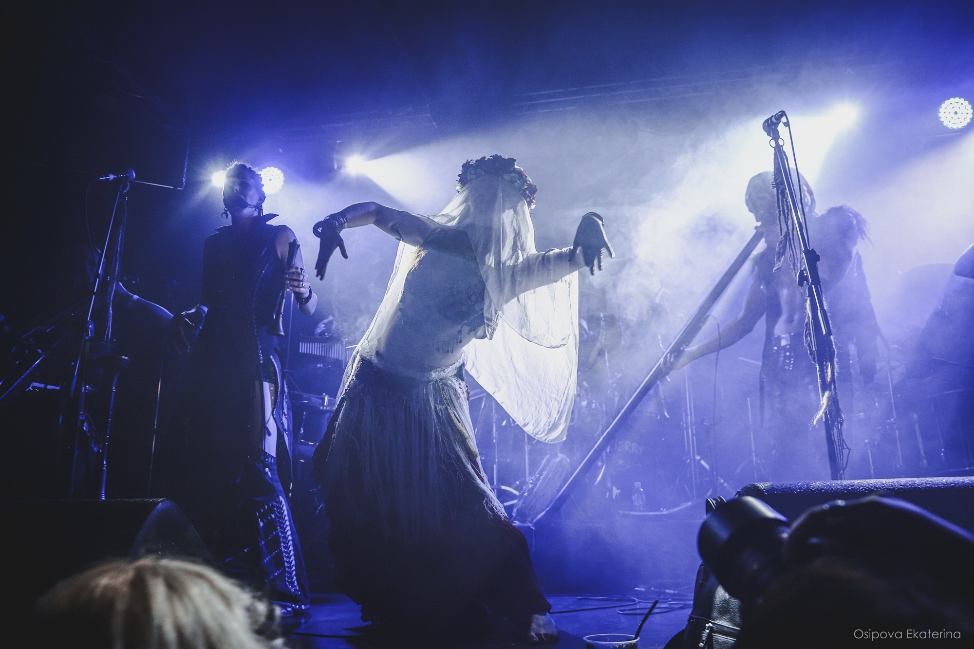 Репортаж концерта группы «Ирдорат». Екатерина Осипова — профессиональный фотограф в Москве