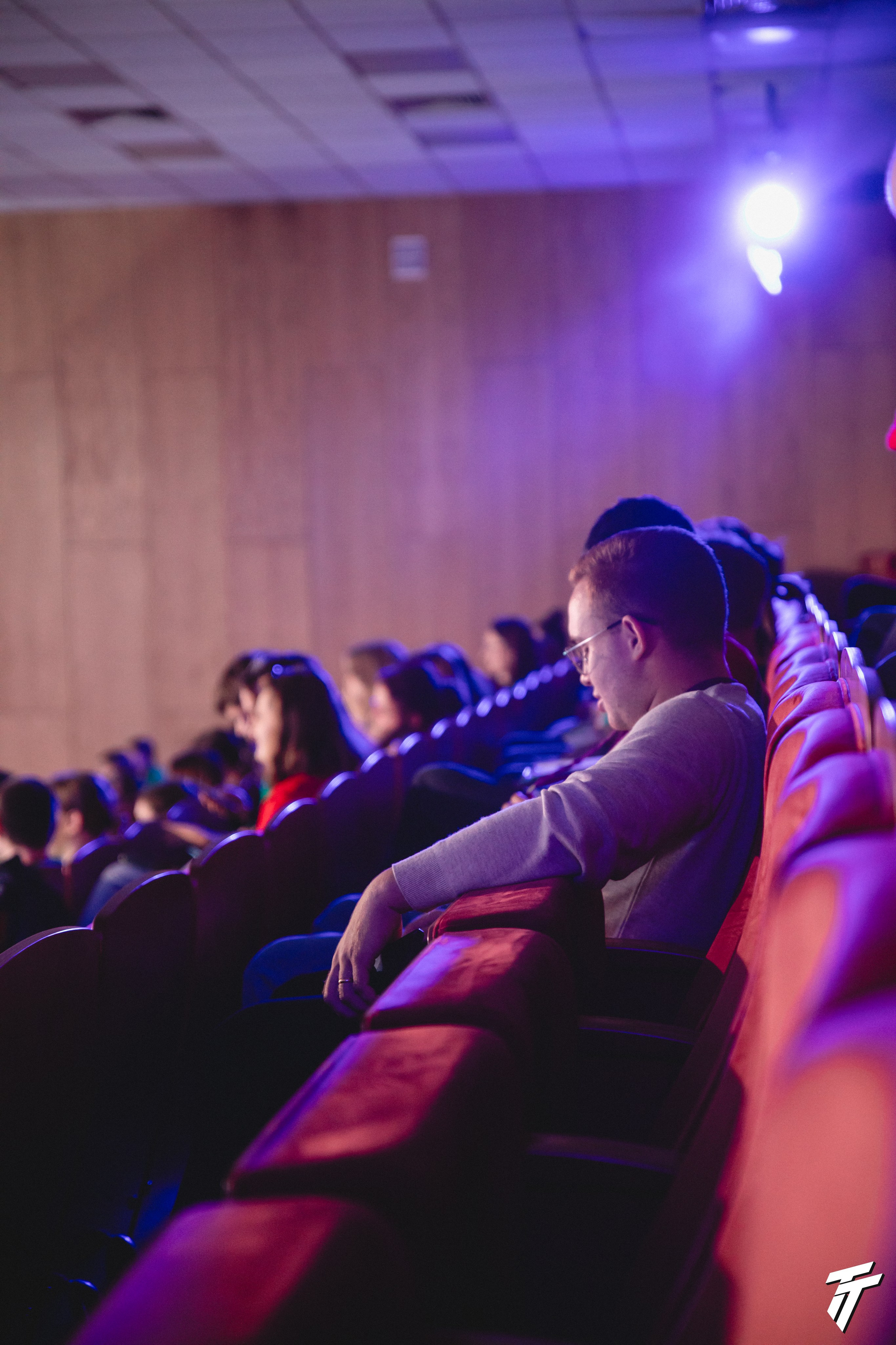 Лагерь молодежного актива. Главная