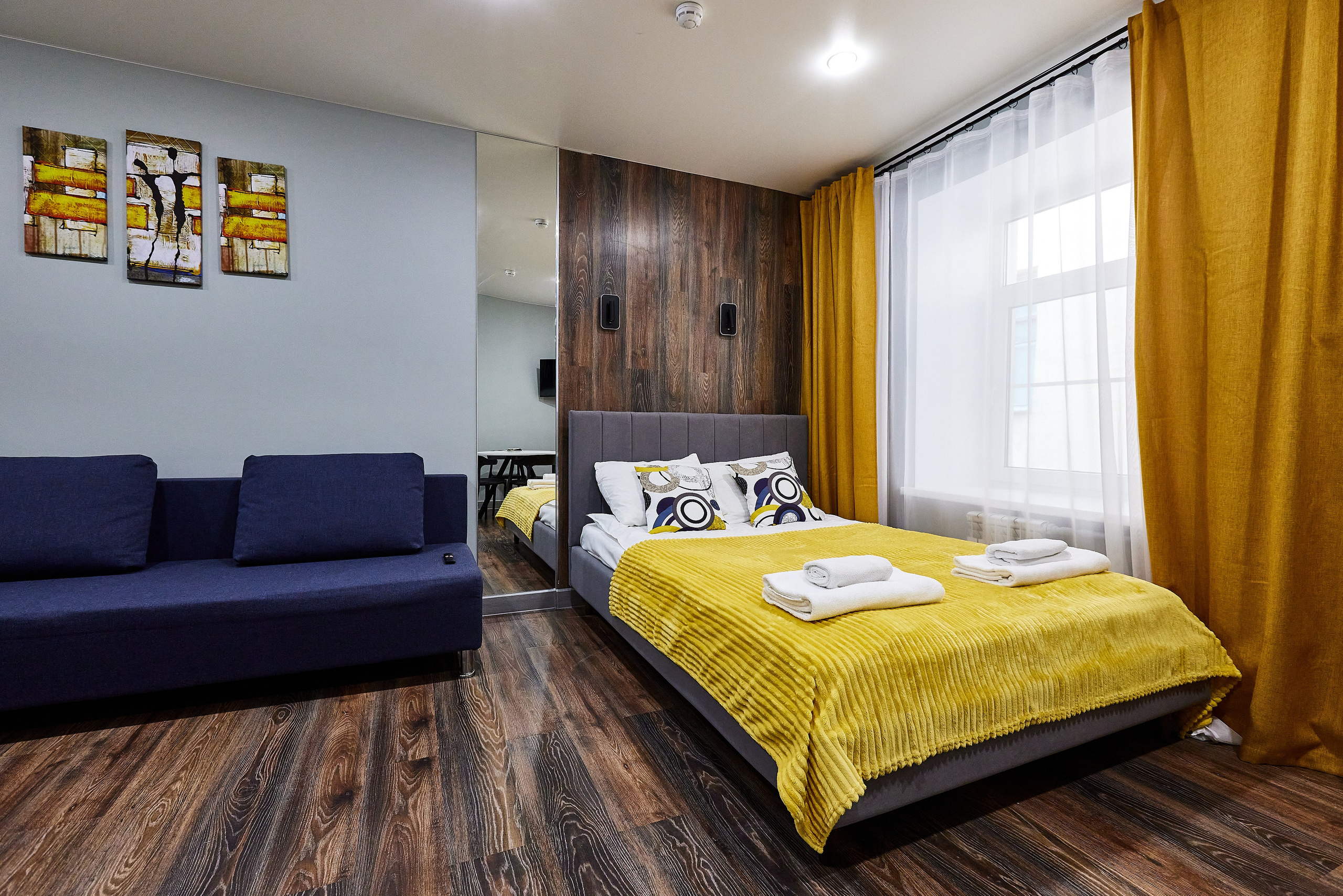 Мини-отель Критик отдыхает на Разъезжей улице. Фотограф Анастасия Леонтьева Санкт-Петербург