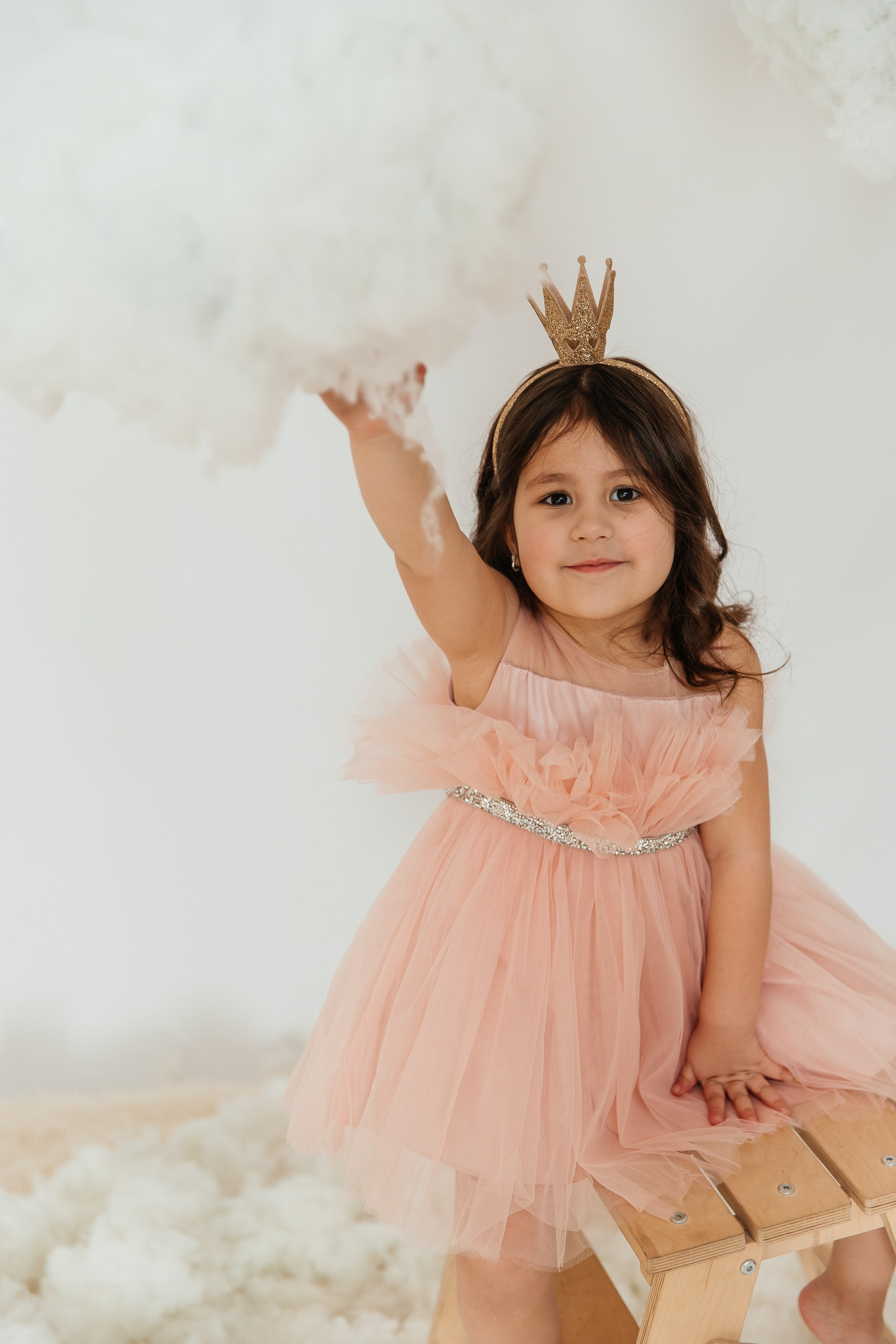 Маюша и Милаша в облаках. Воронистая Анастасия. Фотограф Якутия, Томпонский район