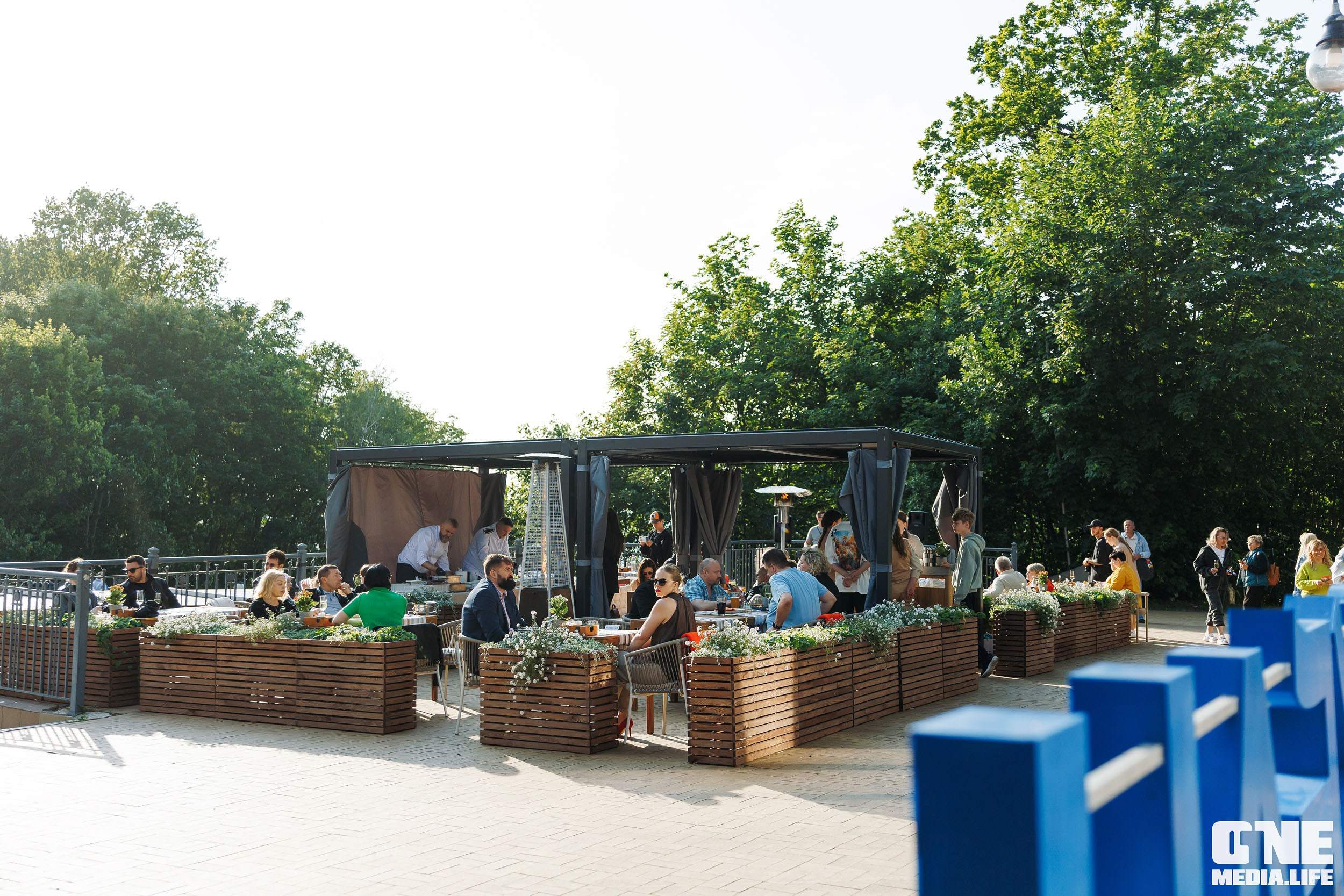 Фоторепортаж из ресторана Океан в Светлогорске. One Media Life: фоторепортажи, фотоотчеты с мероприятий и заведений