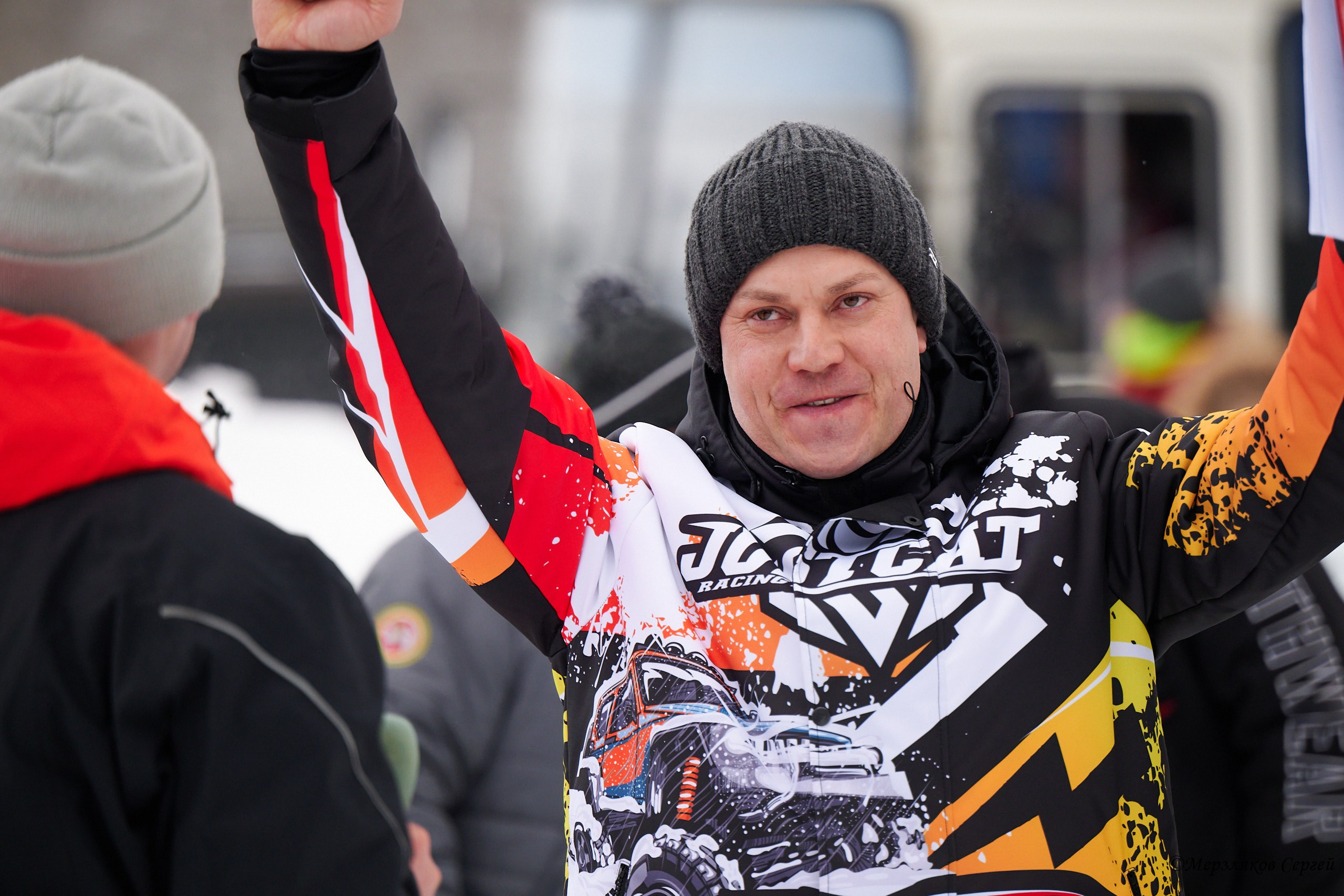 Трековые автогонки на льду Чемпионат России. Спортивный репортажный фотограф в Ижевске Сергей Мерзляков