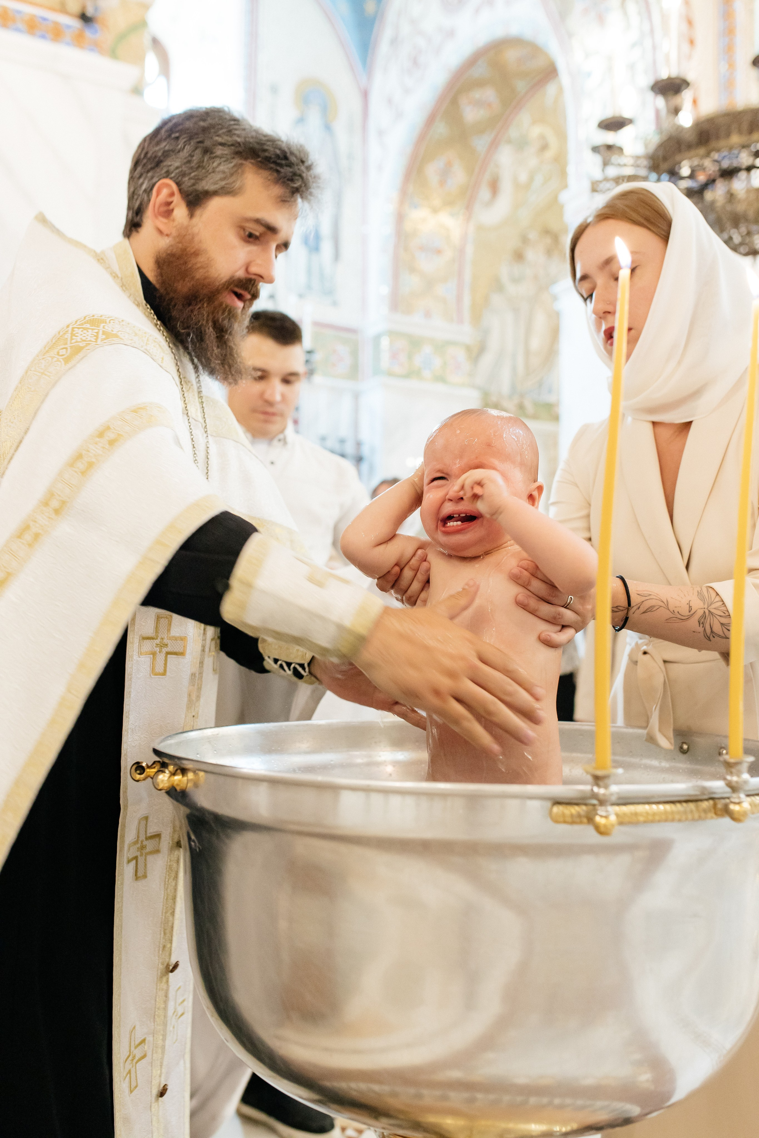 Крещение близнецов.Храм Покрова Пресвятой Богородицы в Ясеневе. Артеменкова Анна Фотограф