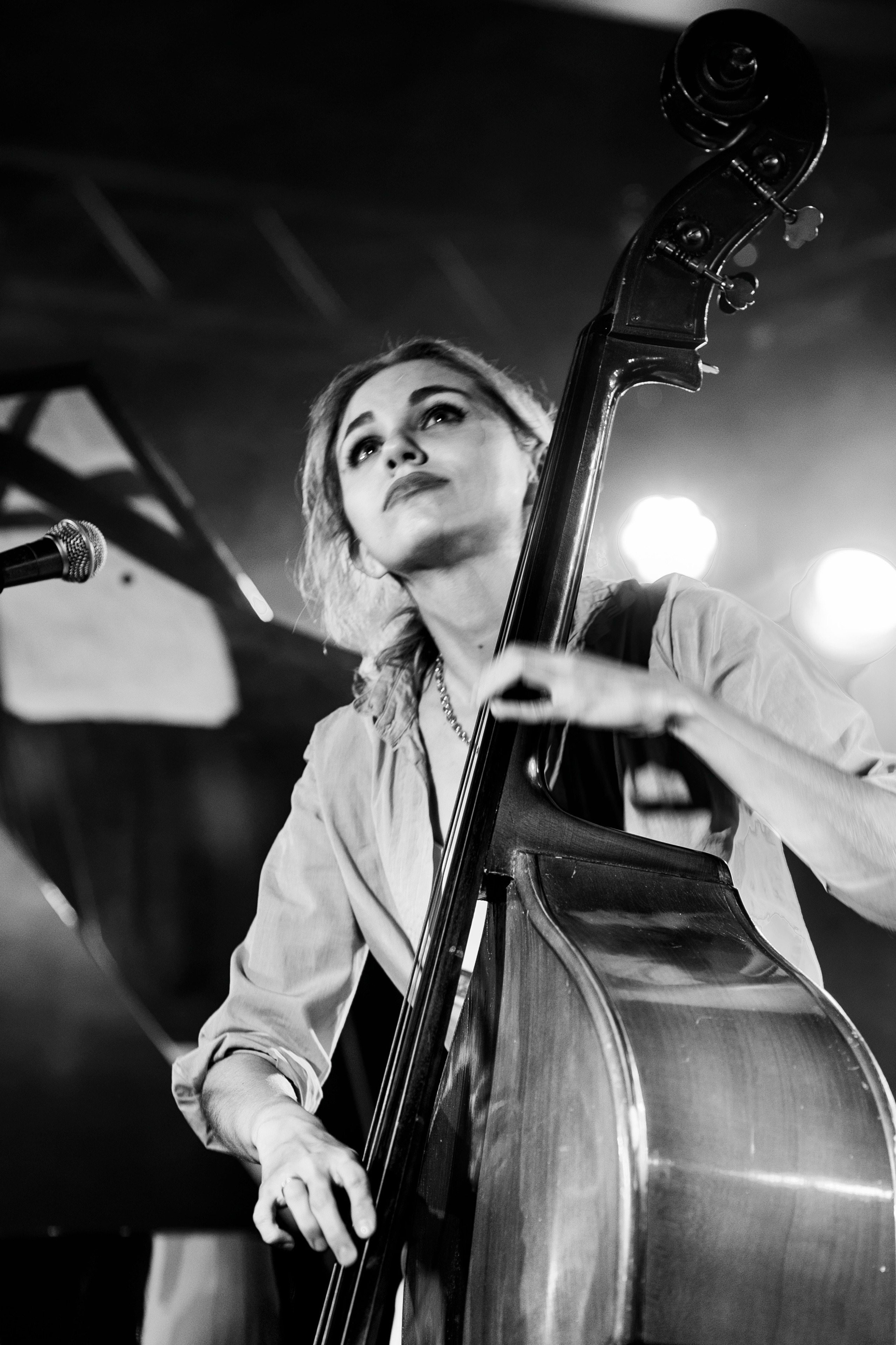 Фотосъемка концерта Дарьи Шорр в клубе Алексея Козлова. Репортажный фотограф Борис Геер