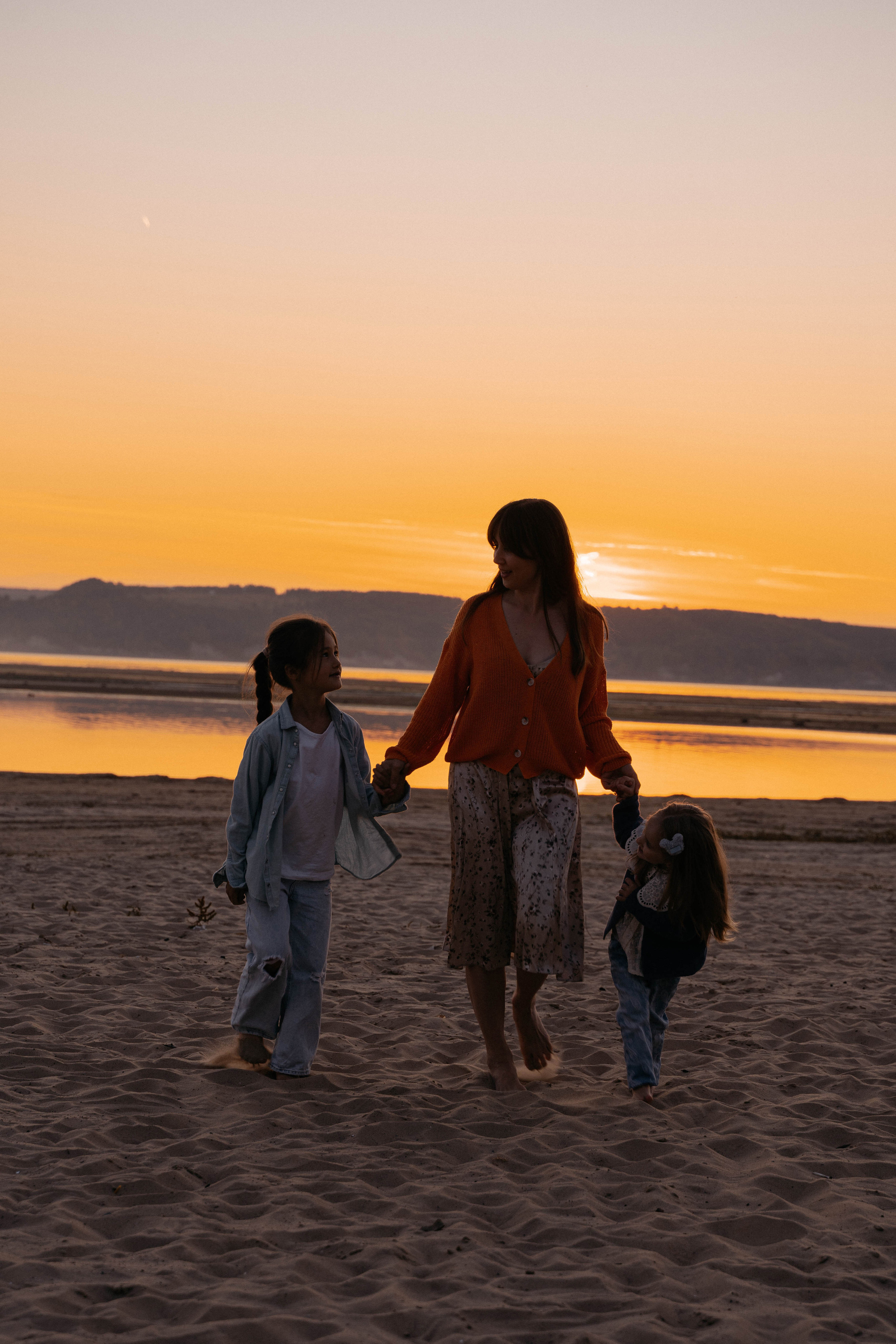 Обнимая закат