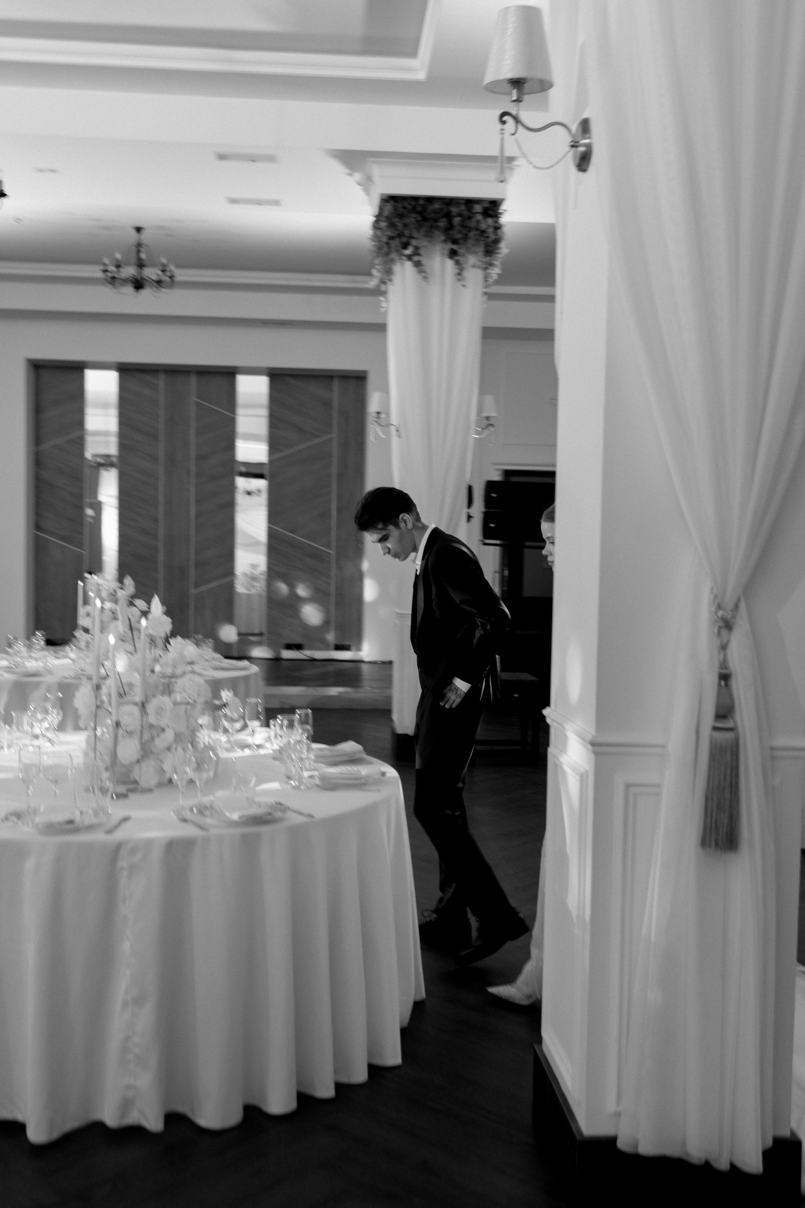 СВАДЕБНАЯ СЬЕМКА СБОРОВ В ОТЕЛЕ И ВЫЕЗД НА ЦЕРЕМОНИЮ (СНЯТО В СИБИРЕ В НИЖНЕВАРТОВСКЕ). Профессиональный фотограф, Санкт-Петербург — Виктория Богомолова