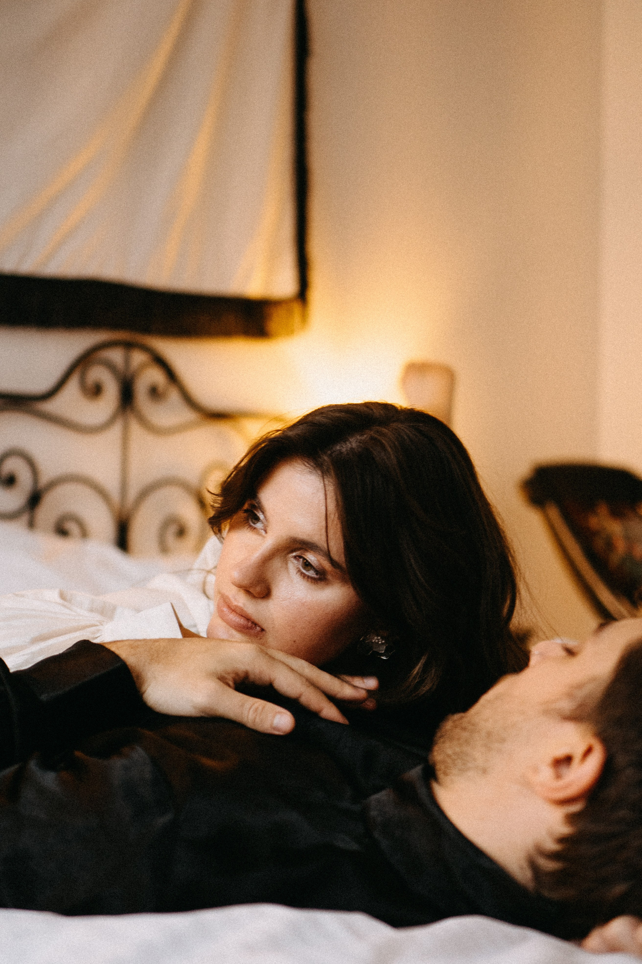 СБОРЫ ЖЕНИХА И НЕВЕСТЫ В УЮТНОЙ КВАРТИРЕ В ЦЕНТРЕ САНТК-ПЕТЕРБУРГА. Профессиональный фотограф, Санкт-Петербург — Виктория Богомолова