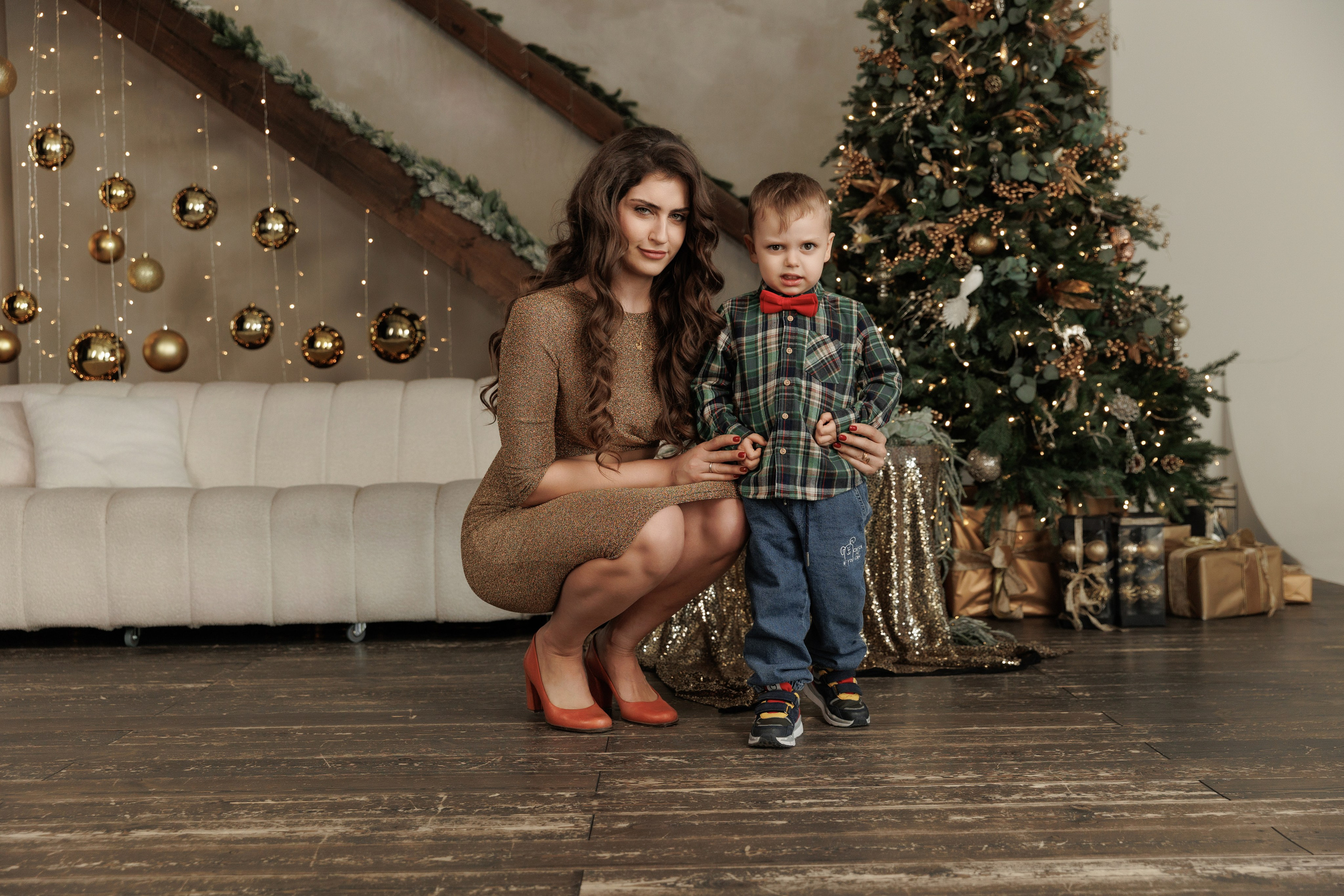 Наталья с семьей. Фотограф женского портрета, беременности и материнства Харькова Елена