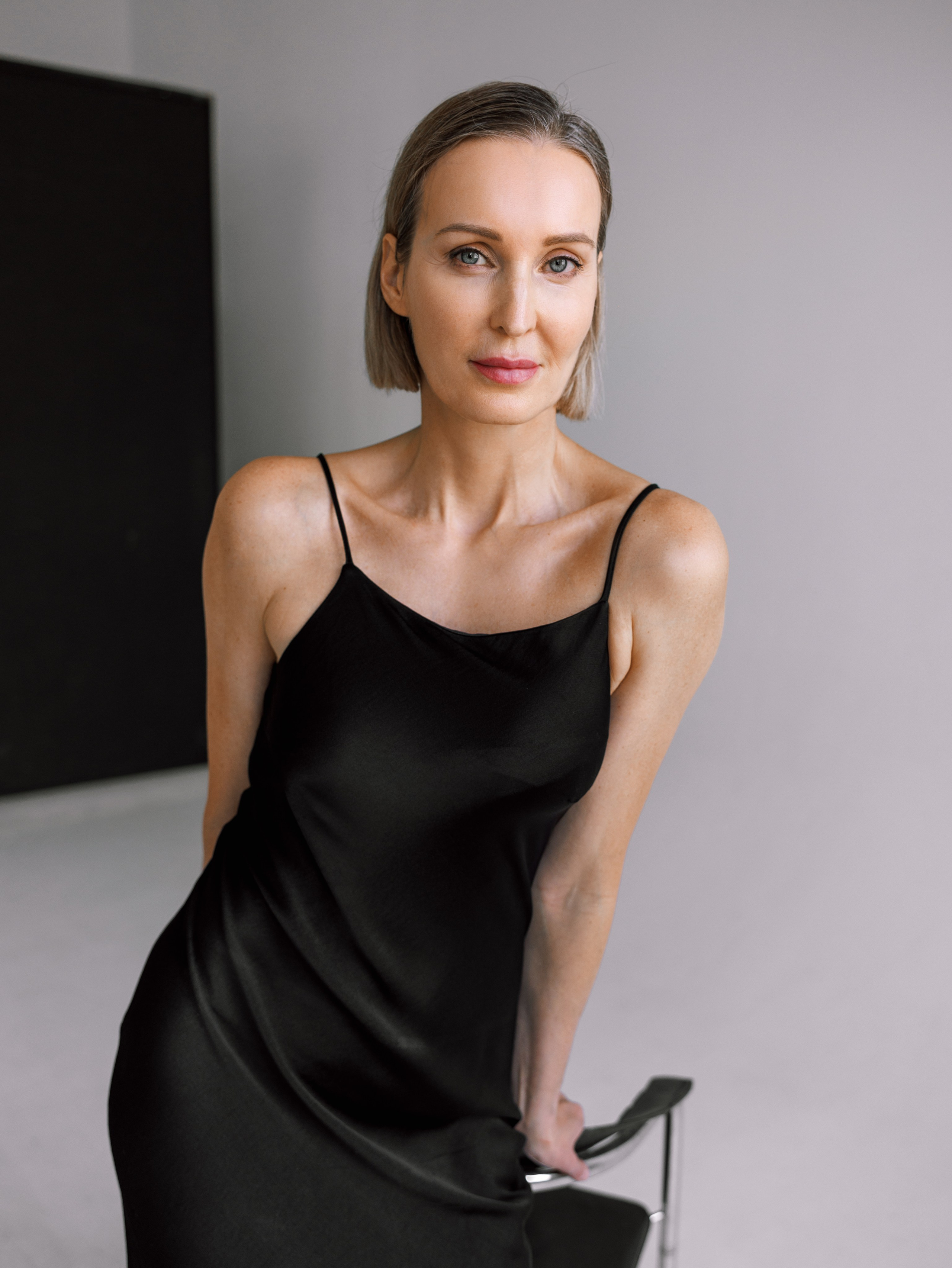 Портретный фотограф в Москве — Янка Шемшурова