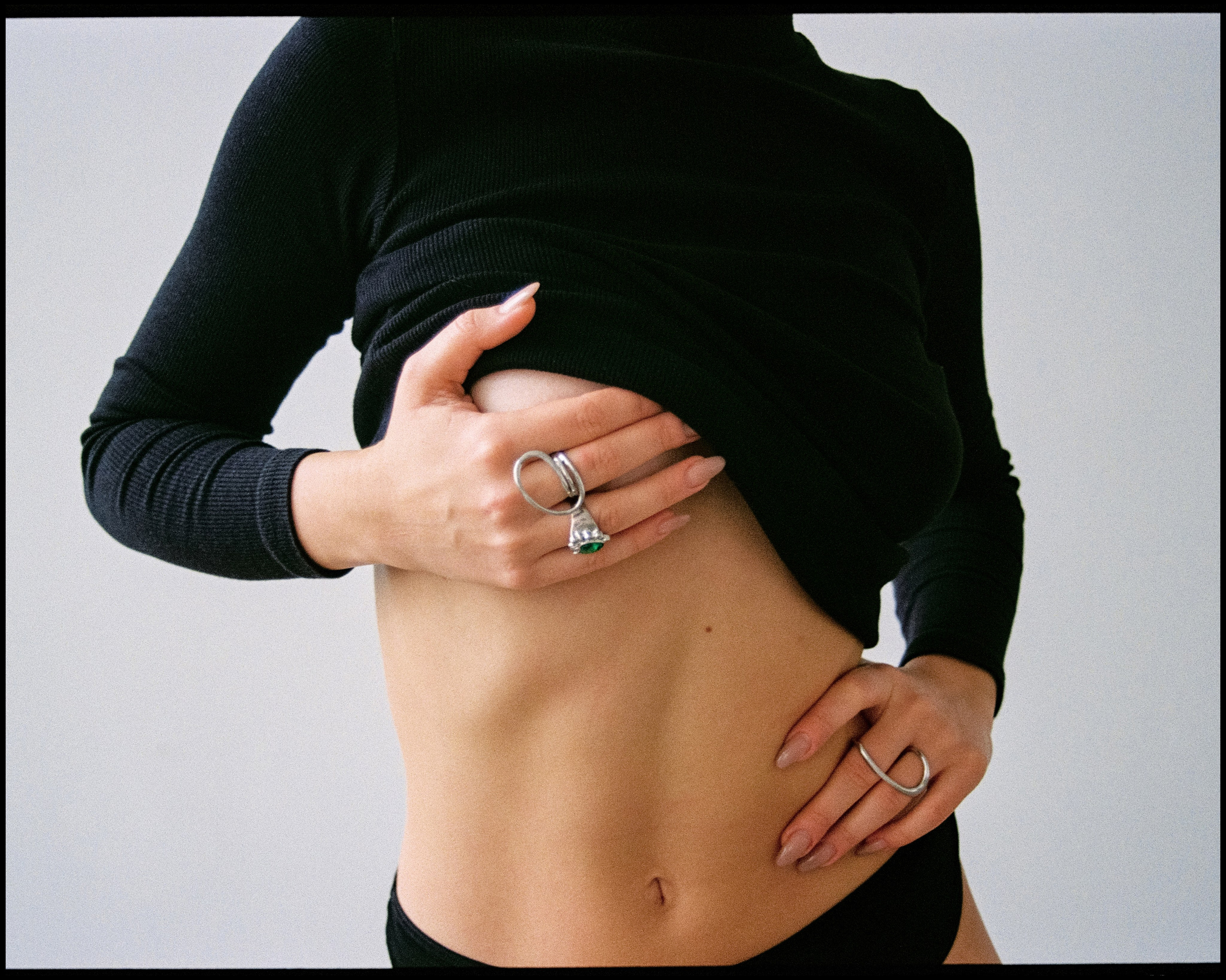 VICTORIA. ANNA — PHOTOGRAPHER