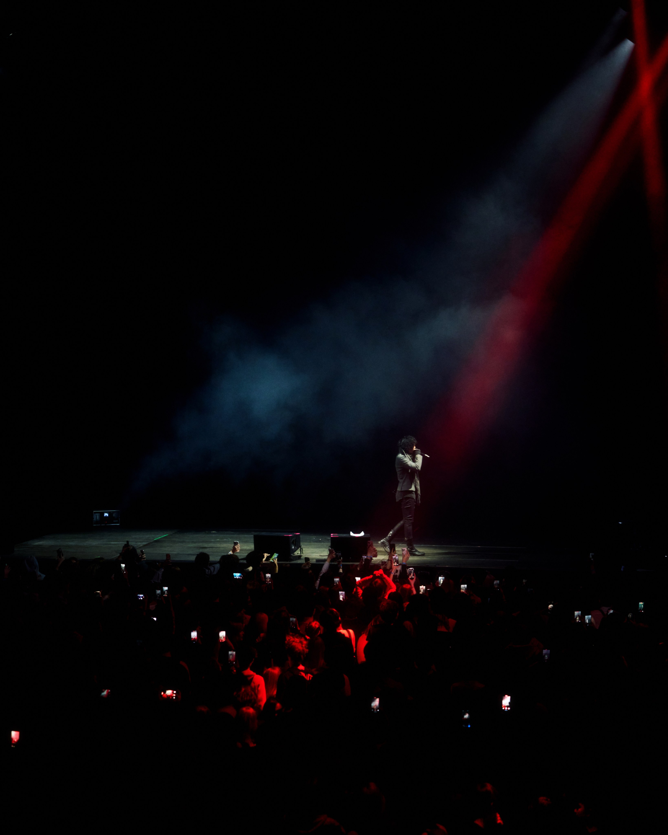 CONCERT. ANNA — PHOTOGRAPHER