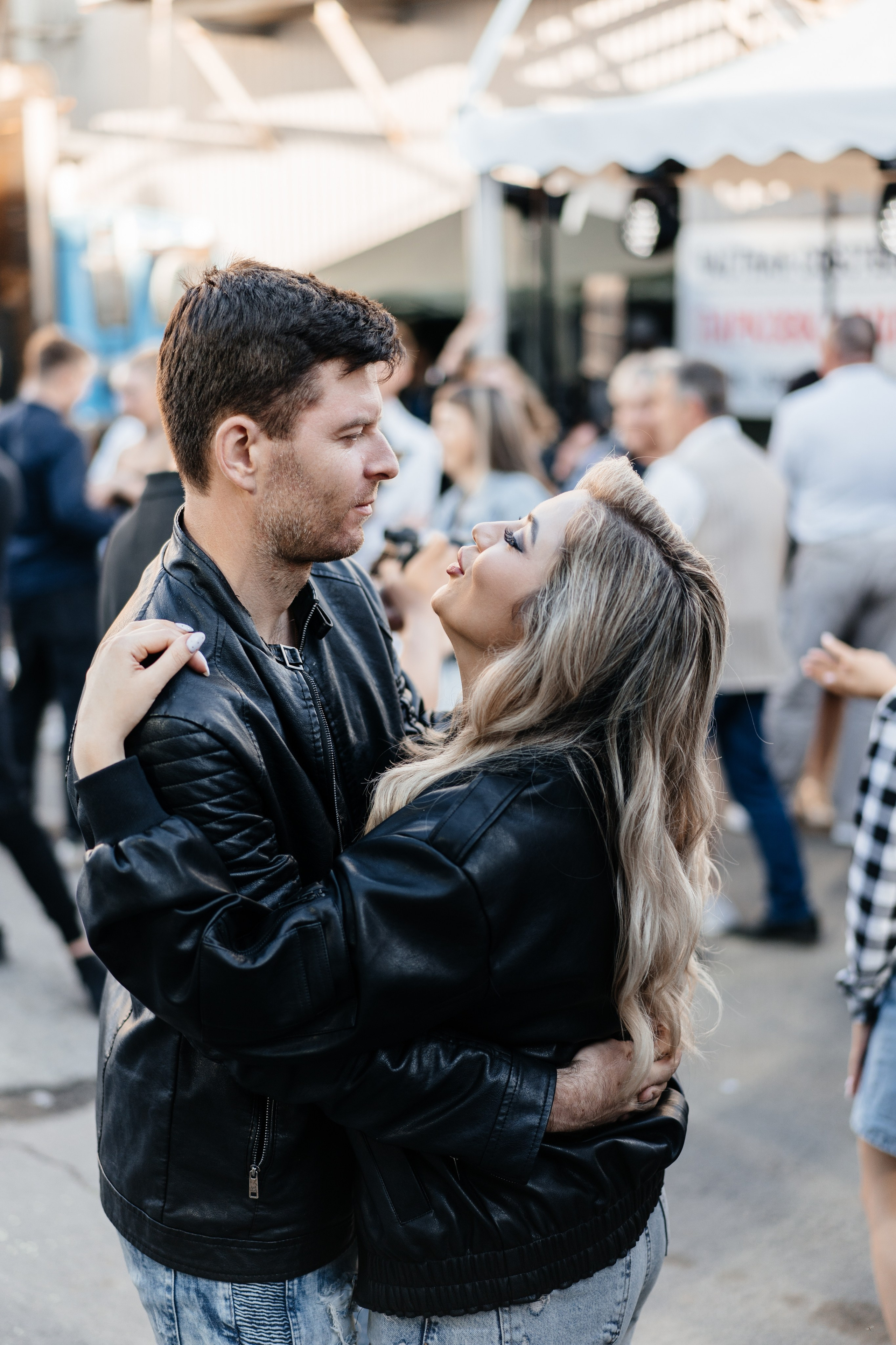 Анна & Евгений проект «Четыре свадьбы» на Пятнице. Свадебный фотограф Барнаул Алексей Павлов