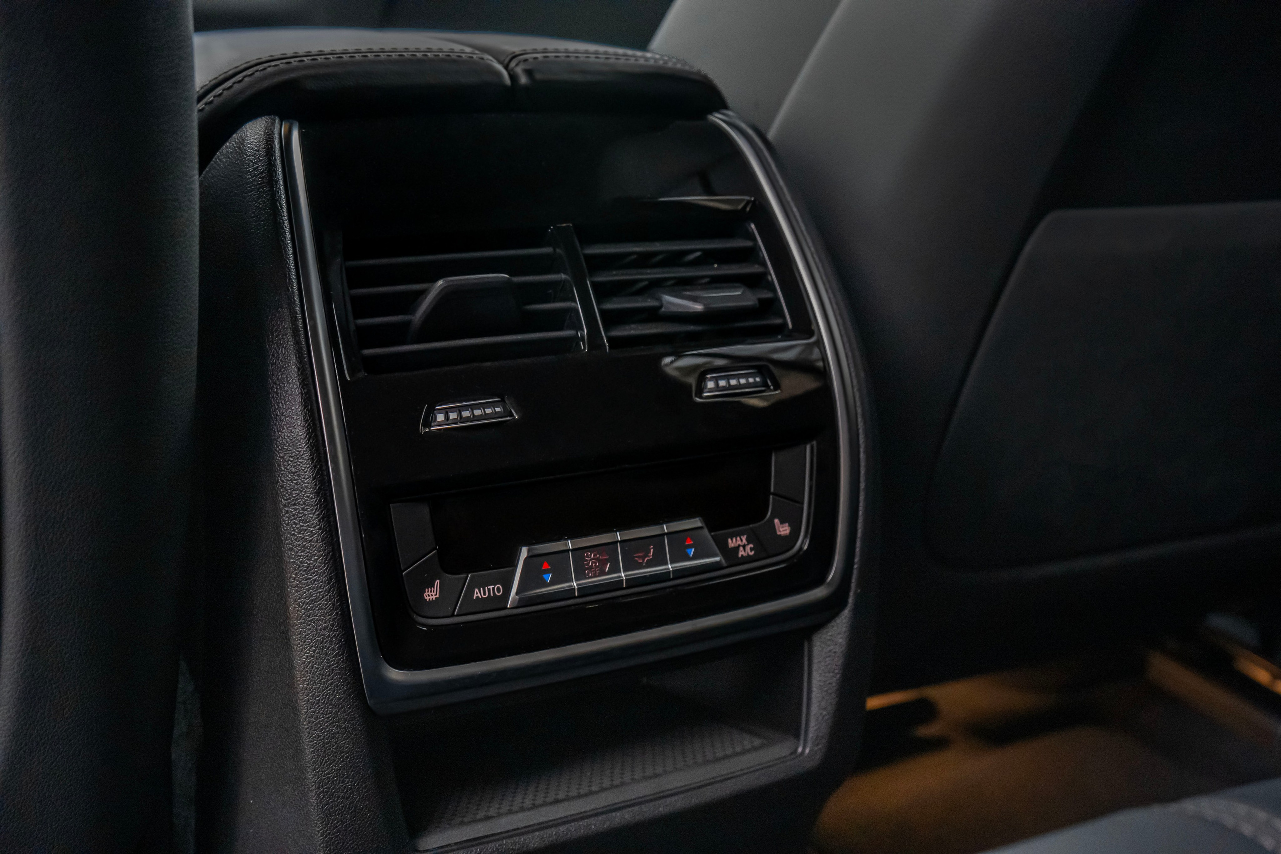 BMW X5. Автомобильный фотограф Ногинск Денис Городок