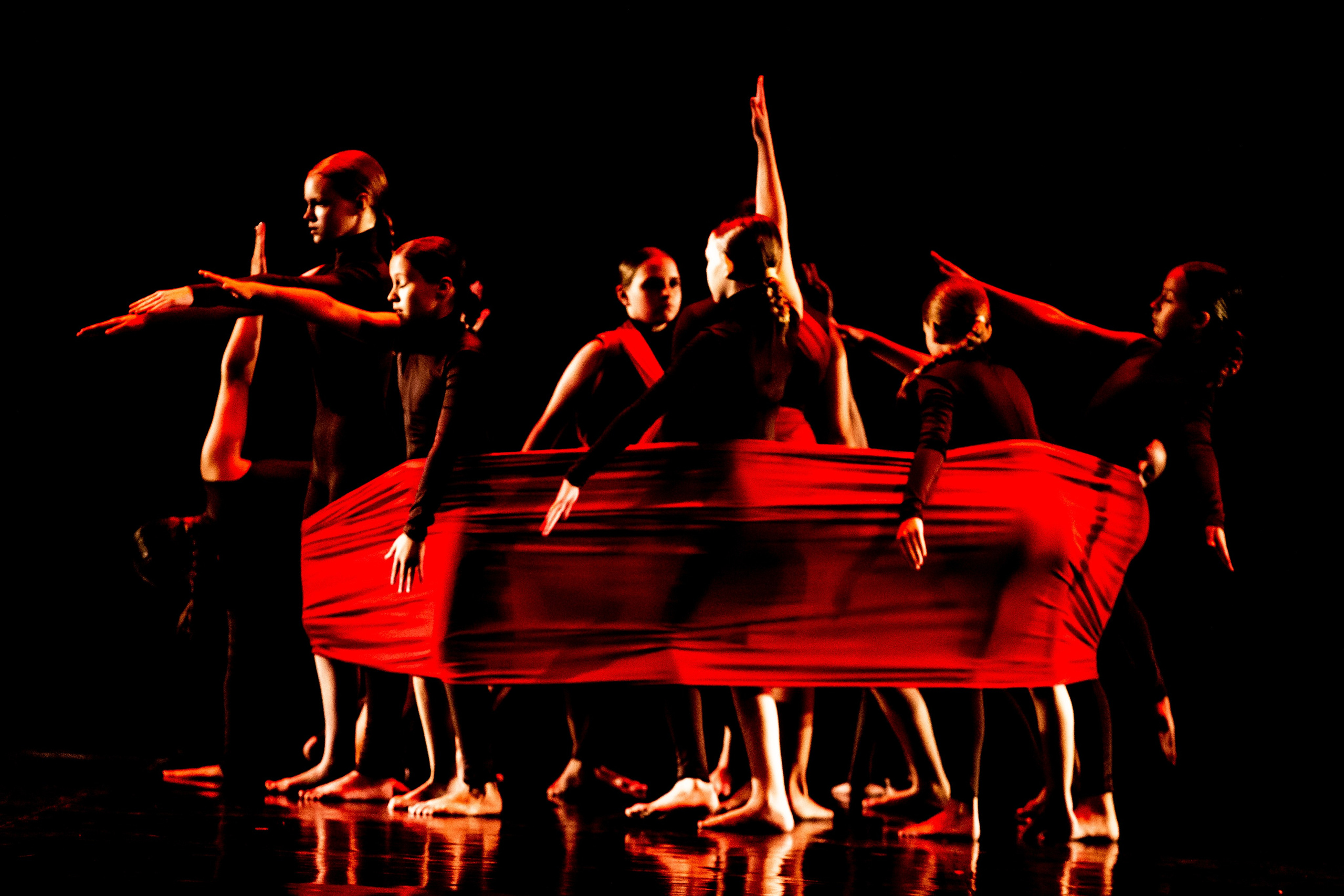 ОТЧЕТНЫЙ КОНЦЕРТ ХОРЕОГРАФИЧЕСКОЙ ШКОЛЫ НИКА. Фотограф в Сочи Юрий Шептаев