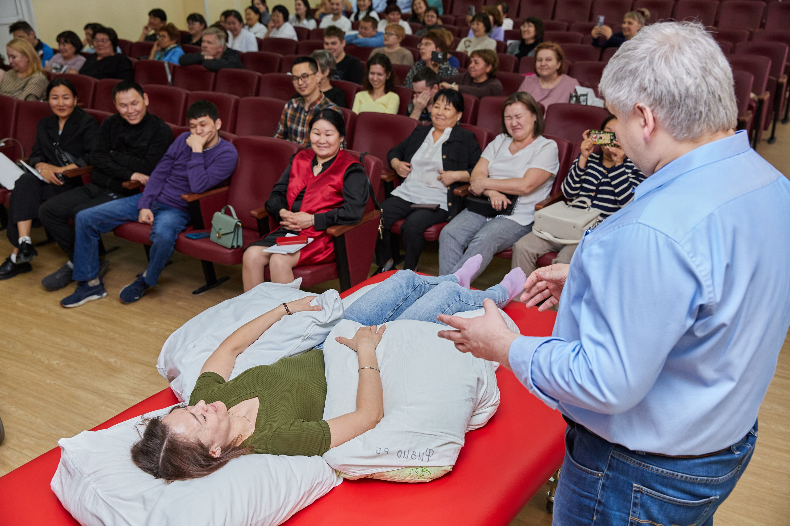 Врачебная конференция. Контент-фотограф в Абакане Наталья Нагибина