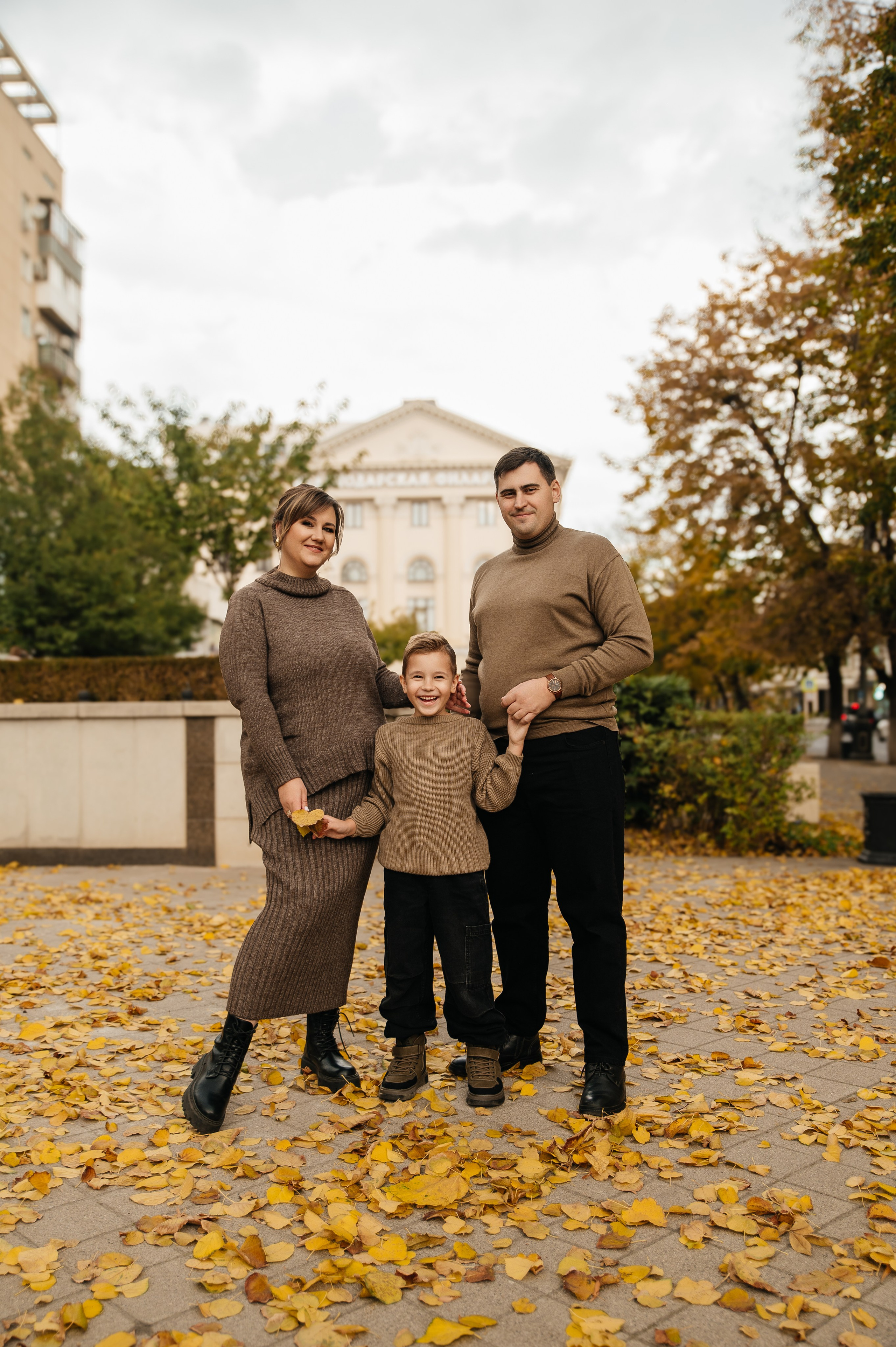 Осенняя (городская съёмка). Свадебный и семейный фотограф в Краснодаре Алина Мельник
