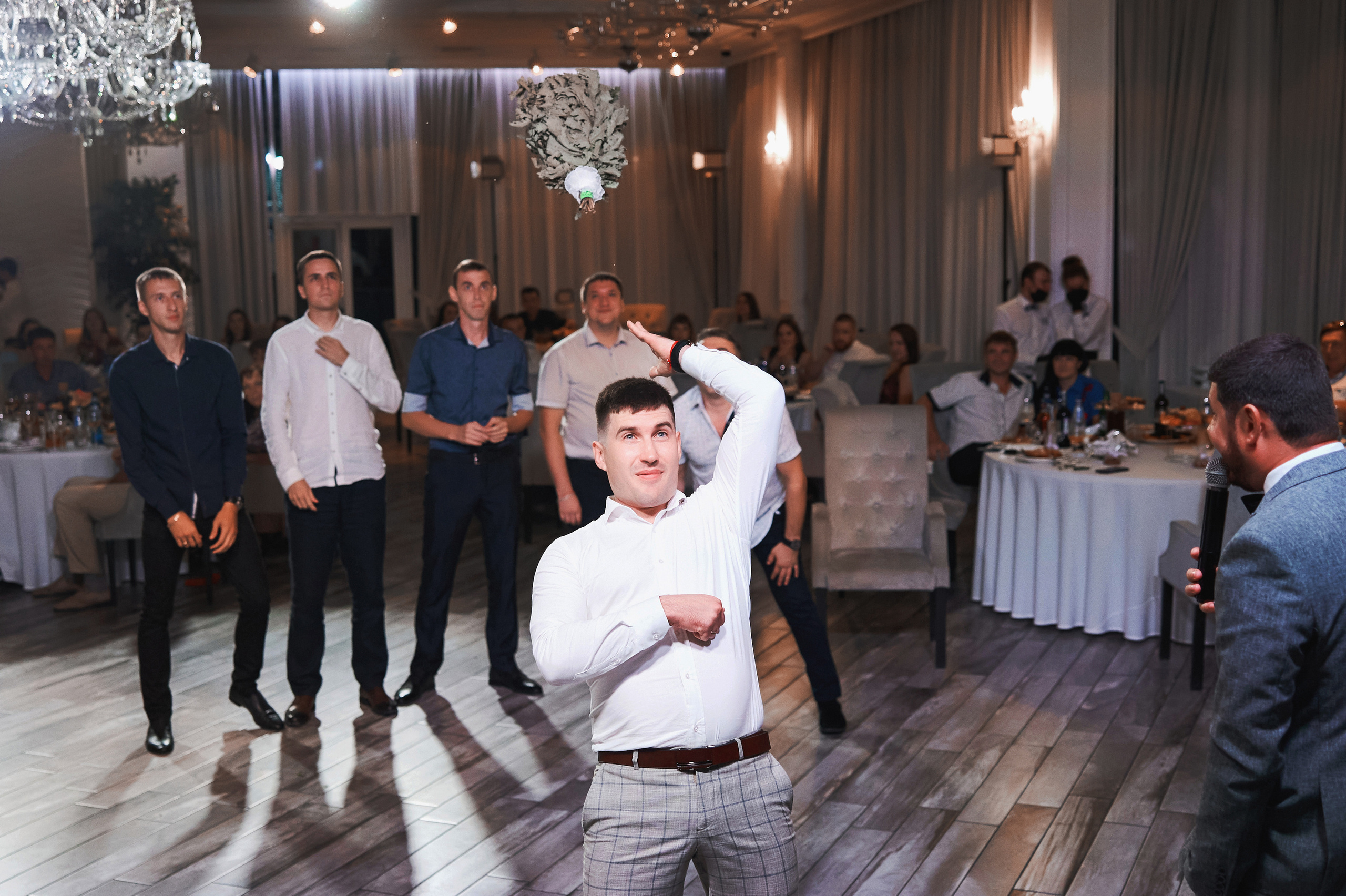 Свадьба в Краснодаре с выездной регистрацией в горпарке. Свадебный, детский и семейный, интерьерный фотограф в Краснодаре