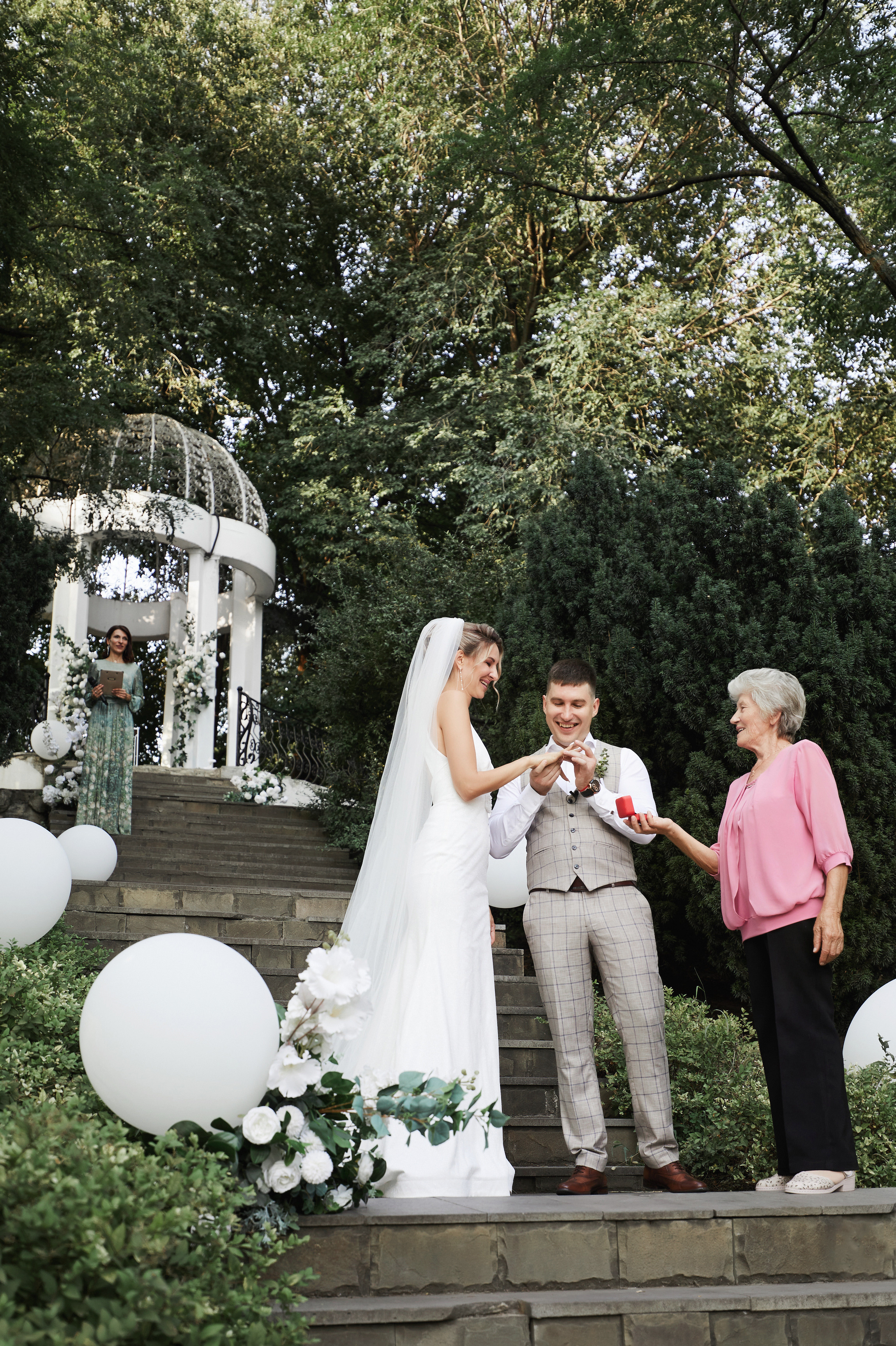 Свадьба в Краснодаре с выездной регистрацией в горпарке. Свадебный, детский и семейный, интерьерный фотограф в Краснодаре
