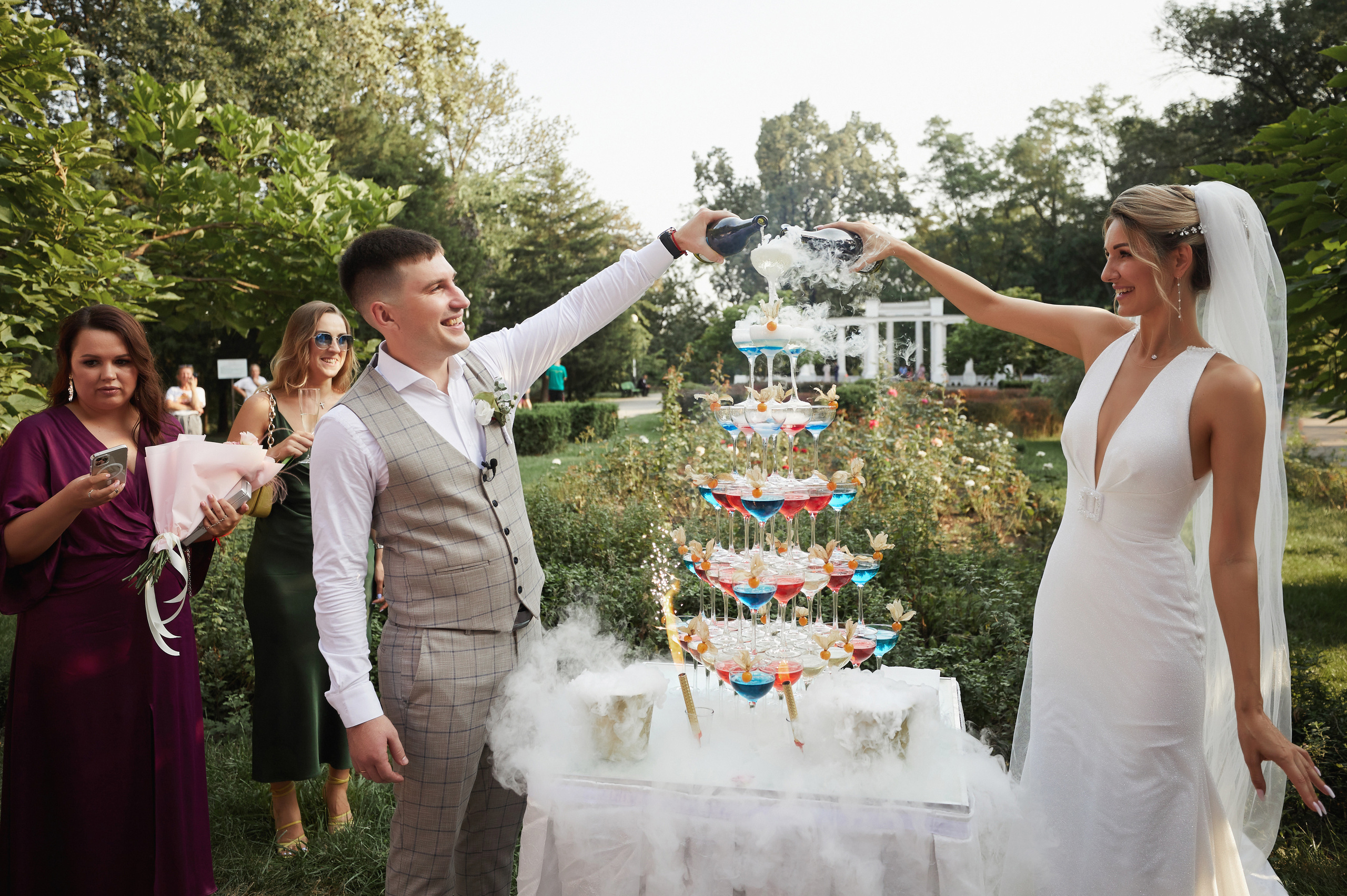 Свадьба в Краснодаре с выездной регистрацией в горпарке. Свадебный, детский и семейный, интерьерный фотограф в Краснодаре