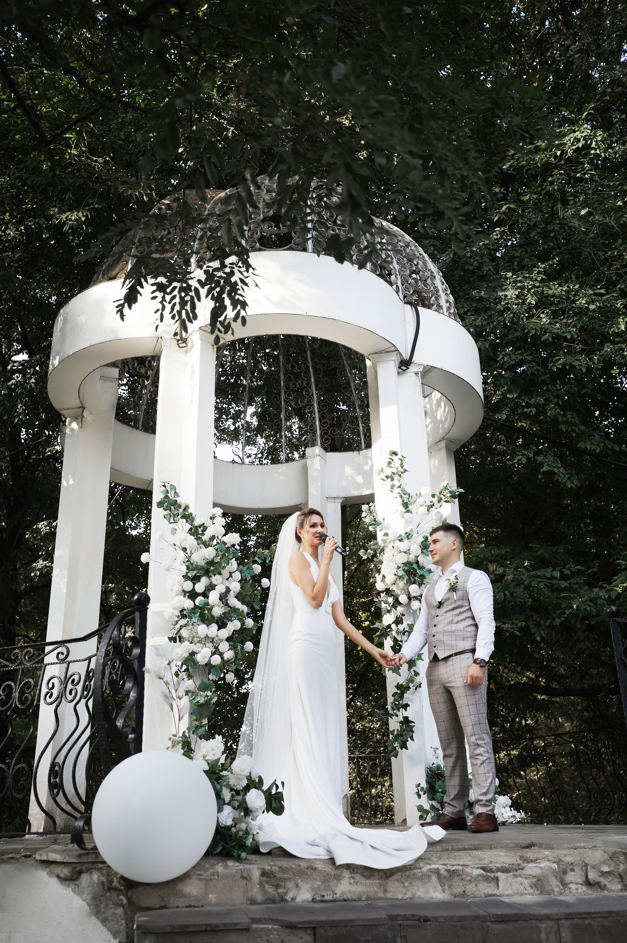 Свадьба в Краснодаре с выездной регистрацией в горпарке. Свадебный, детский и семейный, интерьерный фотограф в Краснодаре