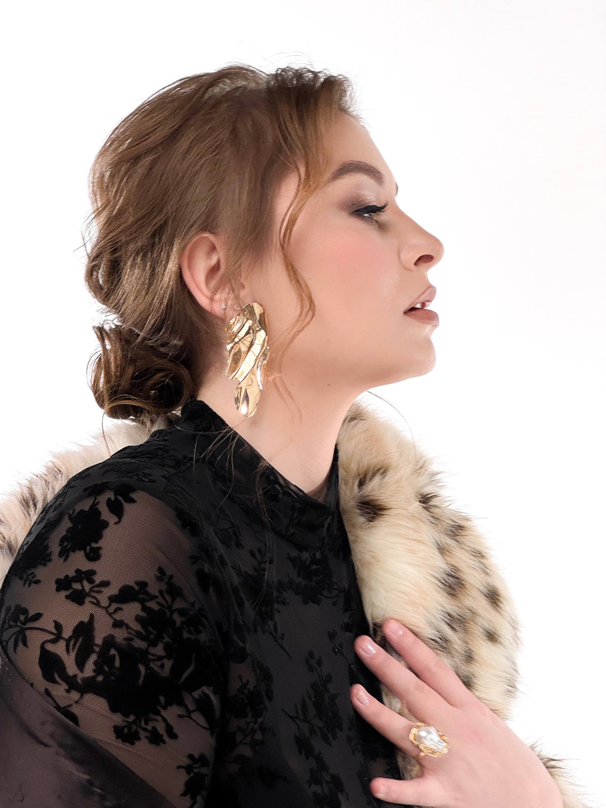 Съёмка в студии. Мобильный фотограф в Омске