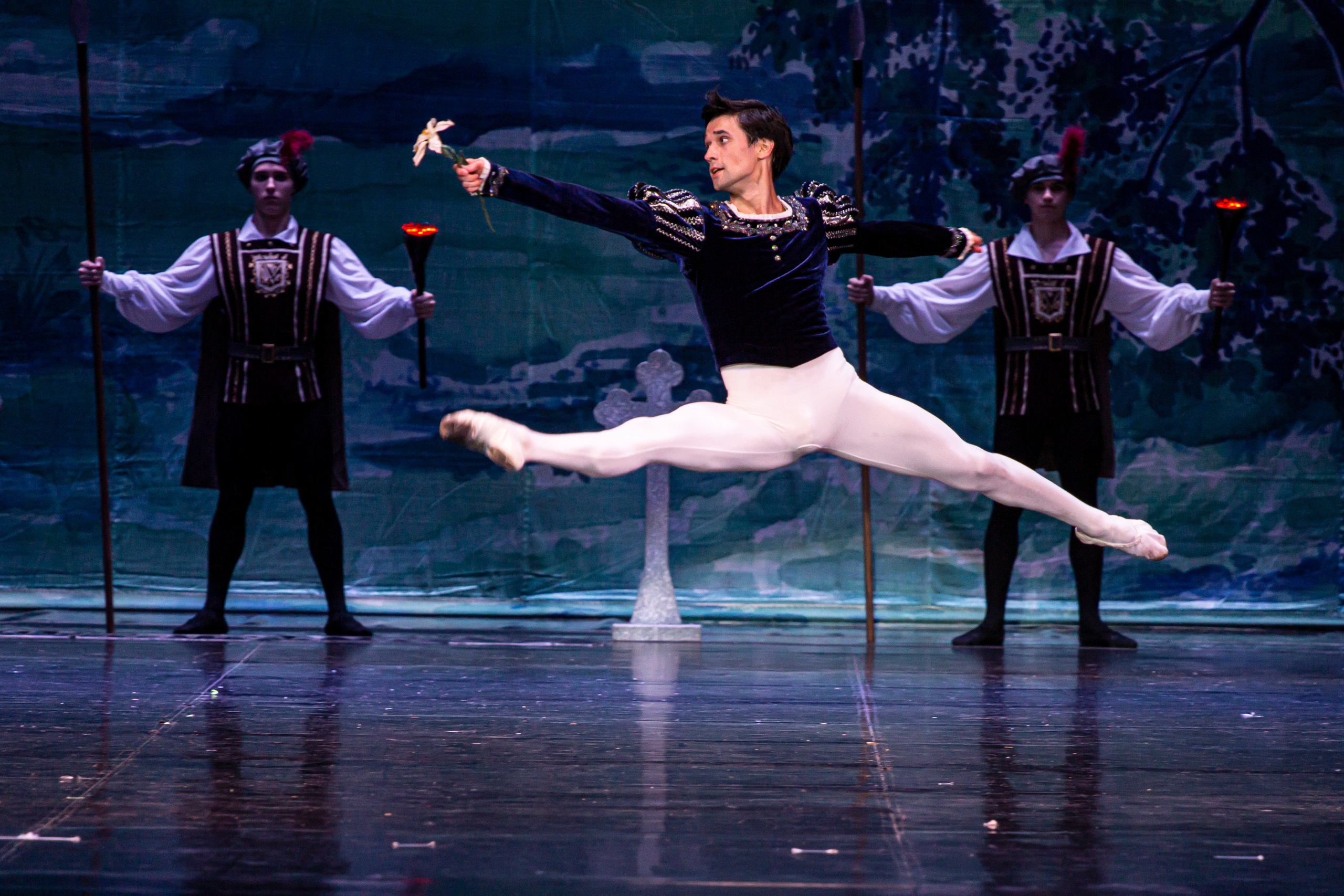 Жизель балет Марийского театра оперы и балета на сцене Зимнего театра. Фотограф в Сочи Юрий Шептаев