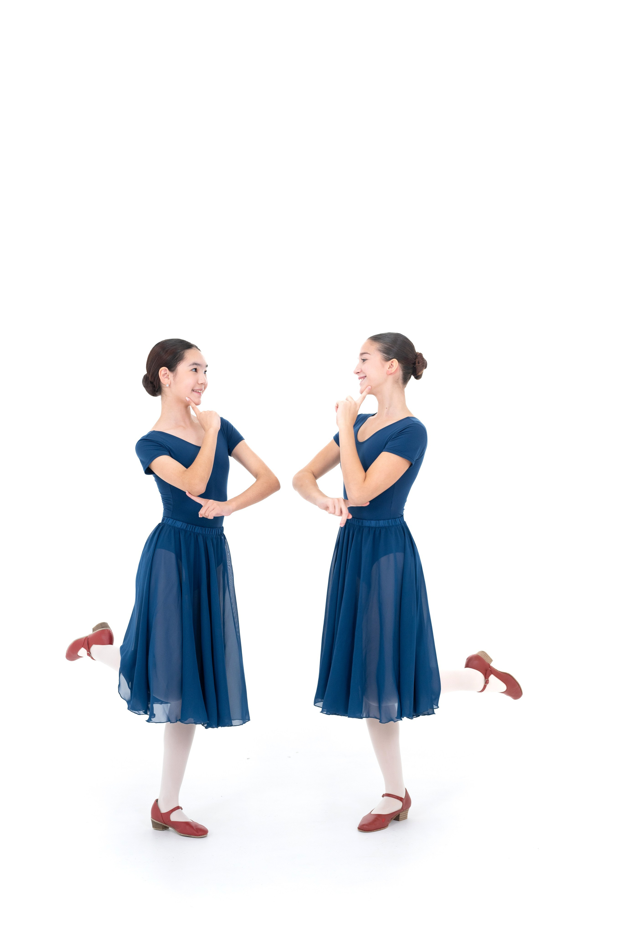 Выпускной альбом хореографичесского коллектива «Пилигрим». Фотограф новорожденных, семейный детский в Тюмени Татьяна Морозова