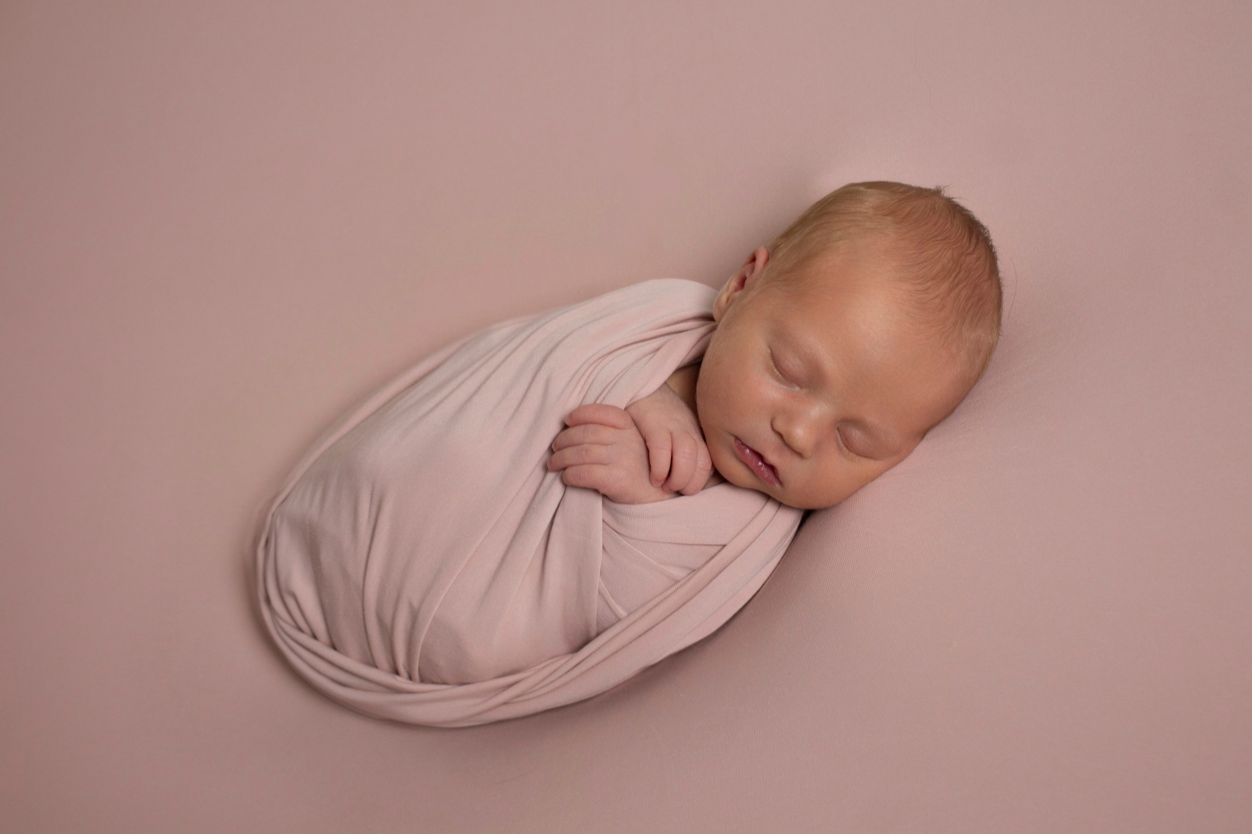 Newborn. Фотограф новорожденных Новосибирск