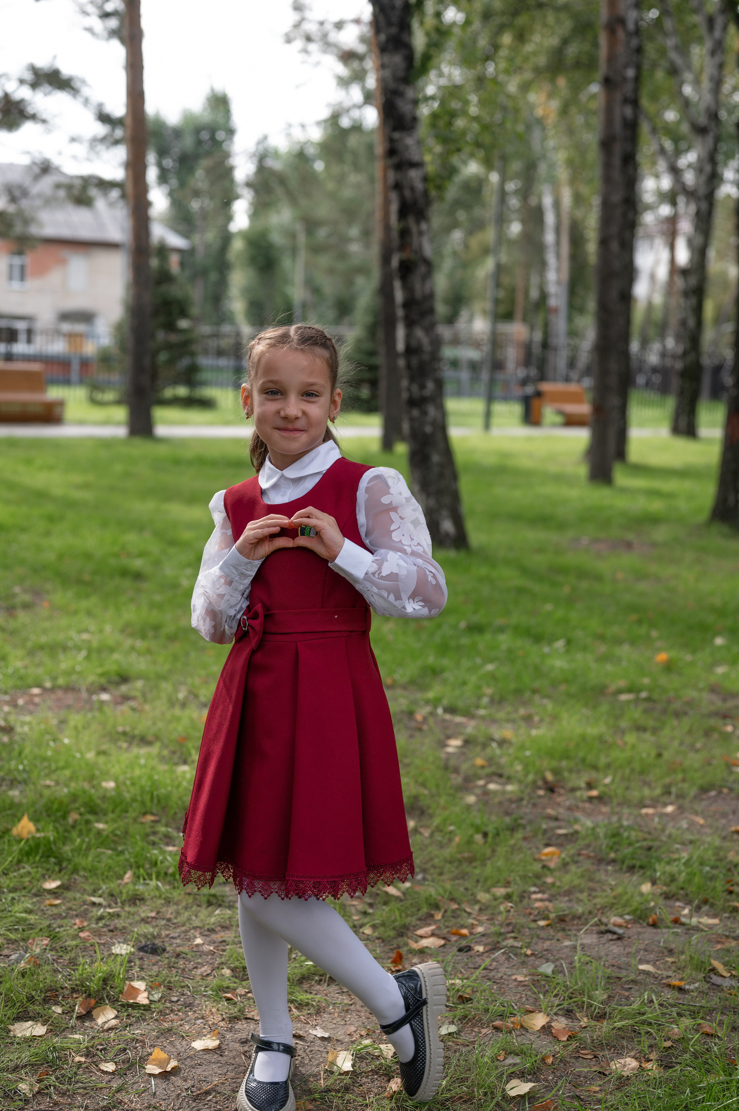 1 сентября 16 гимназия 2 класс (линейка + в классе+ на улице). Фотограф новорожденных, семейный детский в Тюмени Татьяна Морозова