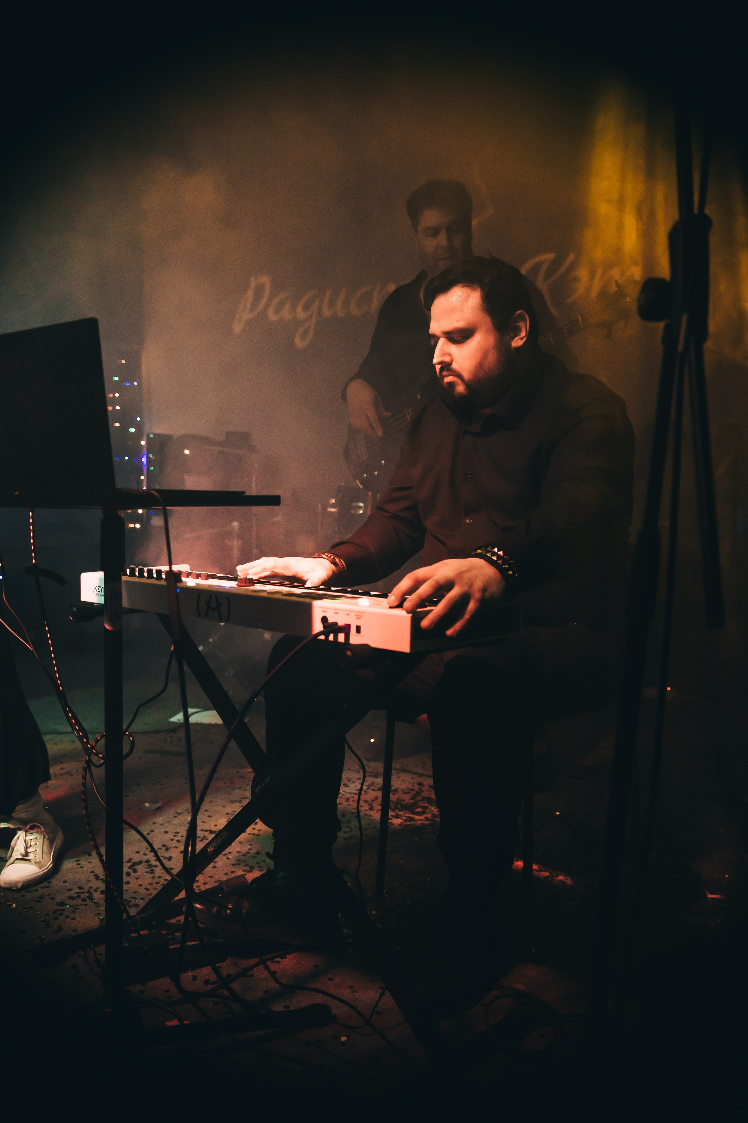 Радистка Кэт. Рок-ёлка, клуб-галерея Эрмитаж. 21.12.2024. Фотограф Регина Крикунова г. Красноярск