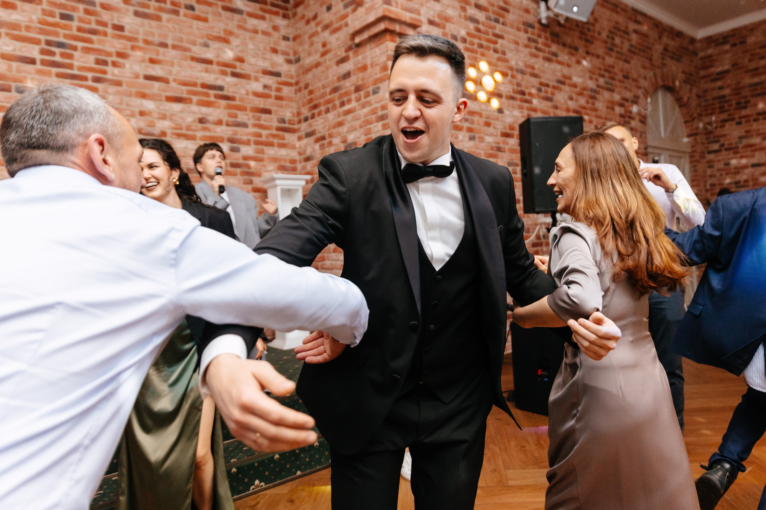 Свадебная фотосессия в Пушкине. Семейный и свадебный фотограф в Санкт-Петербурге и Москве