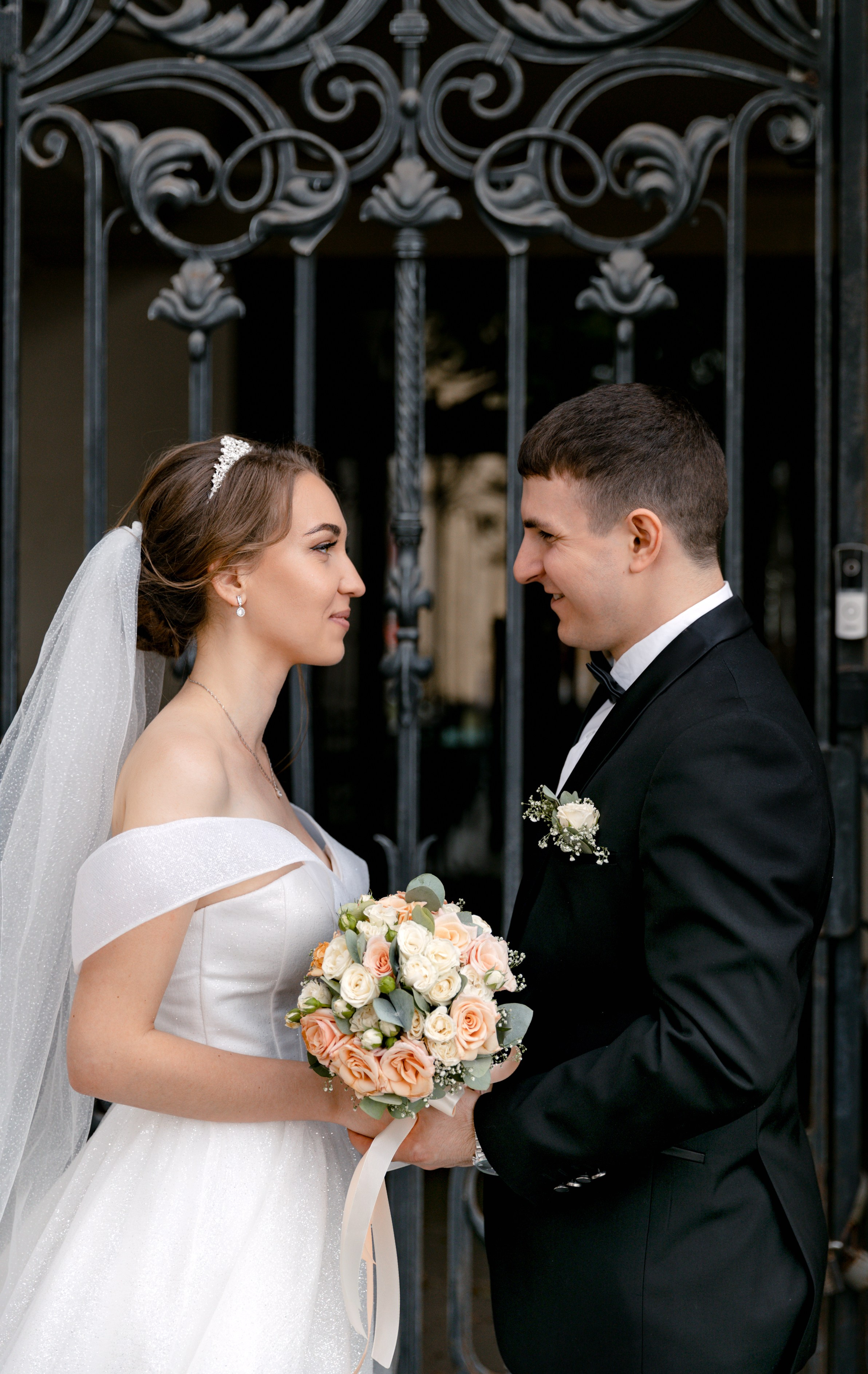 Свадебная прогулка. Камилла — свадебный и женский фотограф в Саратове