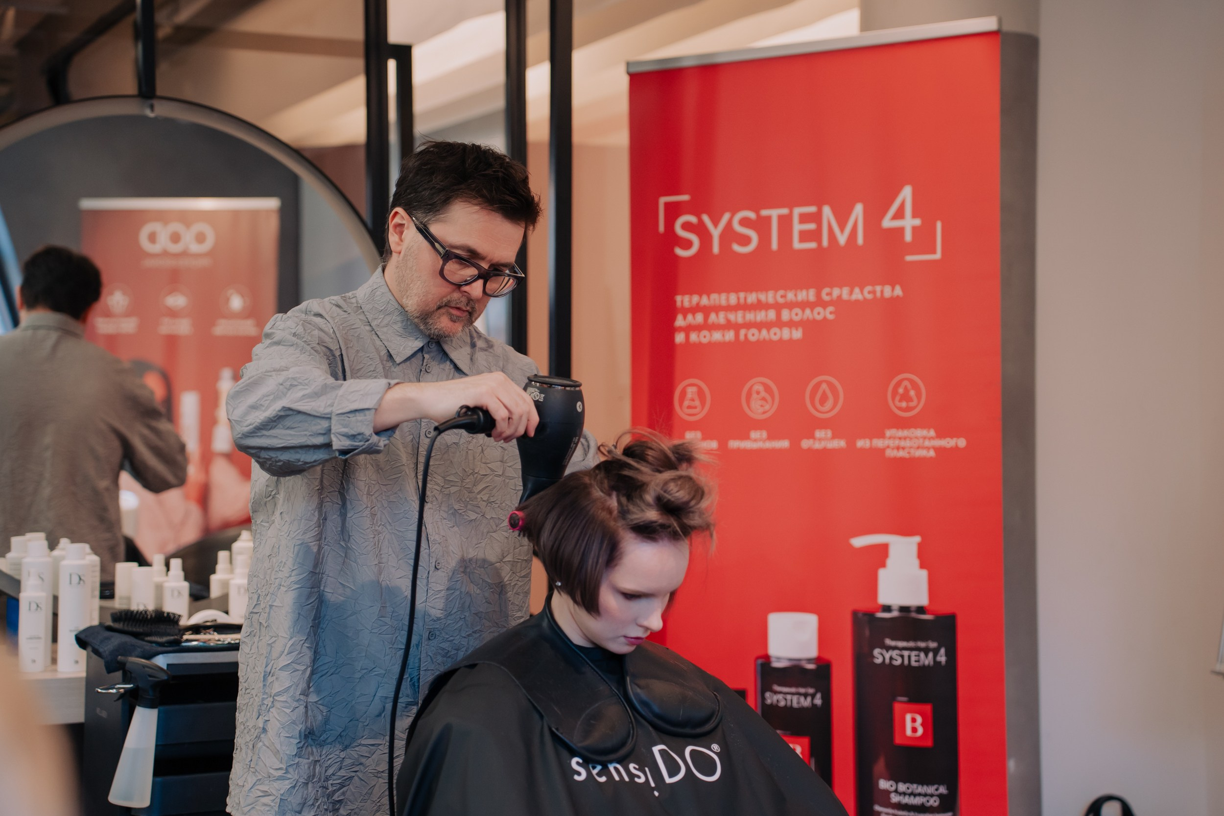 Мастер класс по стрижкам от Олега Курникова. Портретный и репортажный фотограф в Санкт-Петербурге Максим Пашков