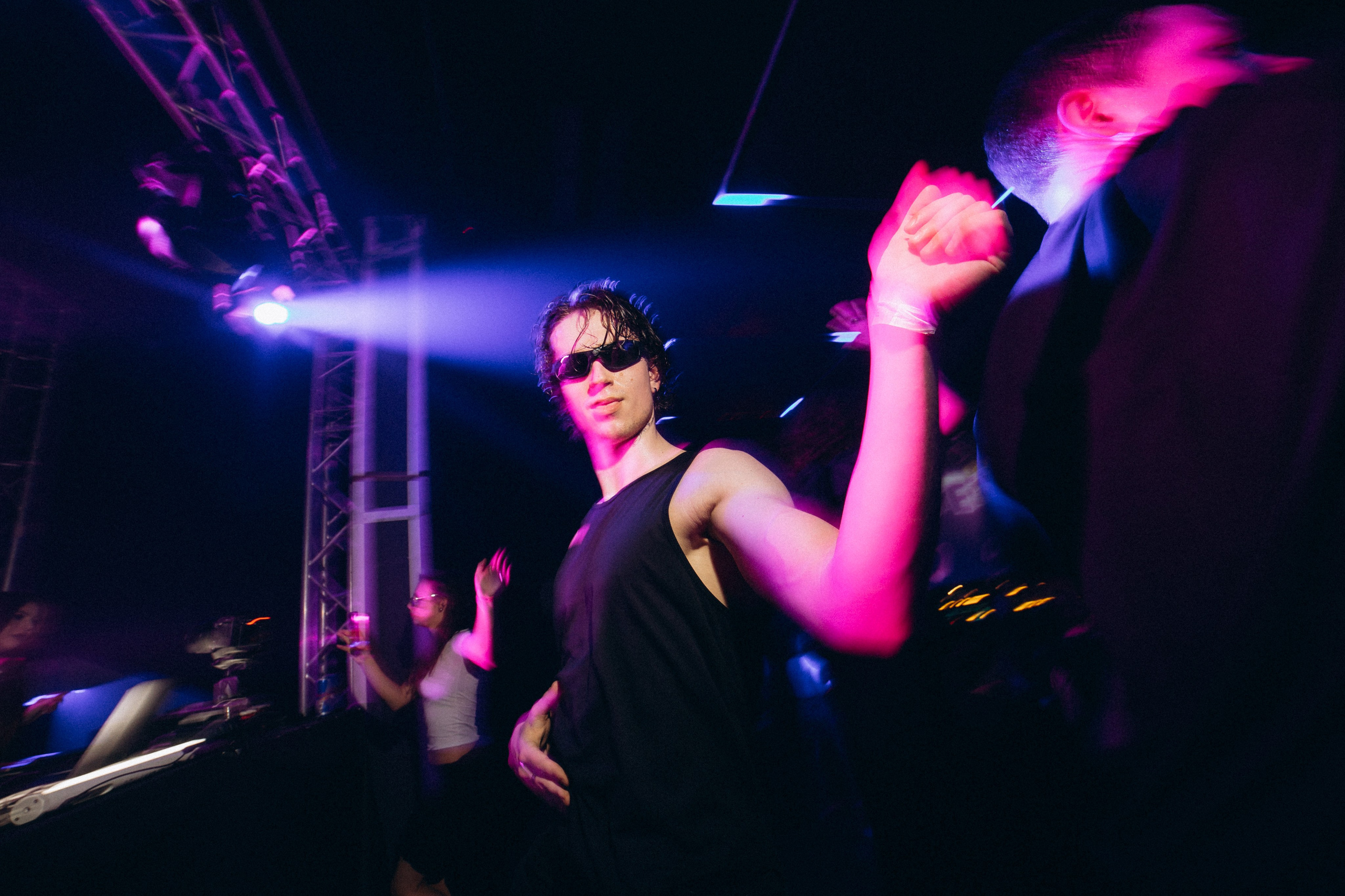 Bless 19-04-25. Свадебный фотограф Роман Медведев , Минск, Беларусь